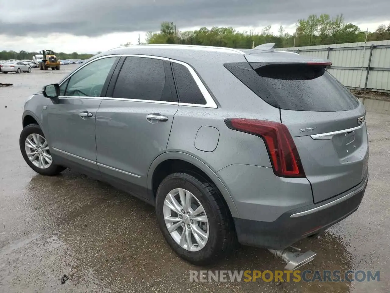 2 Photograph of a damaged car 1GYKNAR47PZ144988 CADILLAC XT5 2023