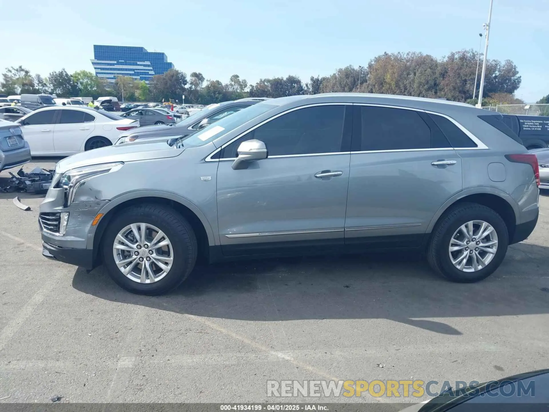 14 Фотография поврежденного автомобиля 1GYKNAR49PZ137556 CADILLAC XT5 2023