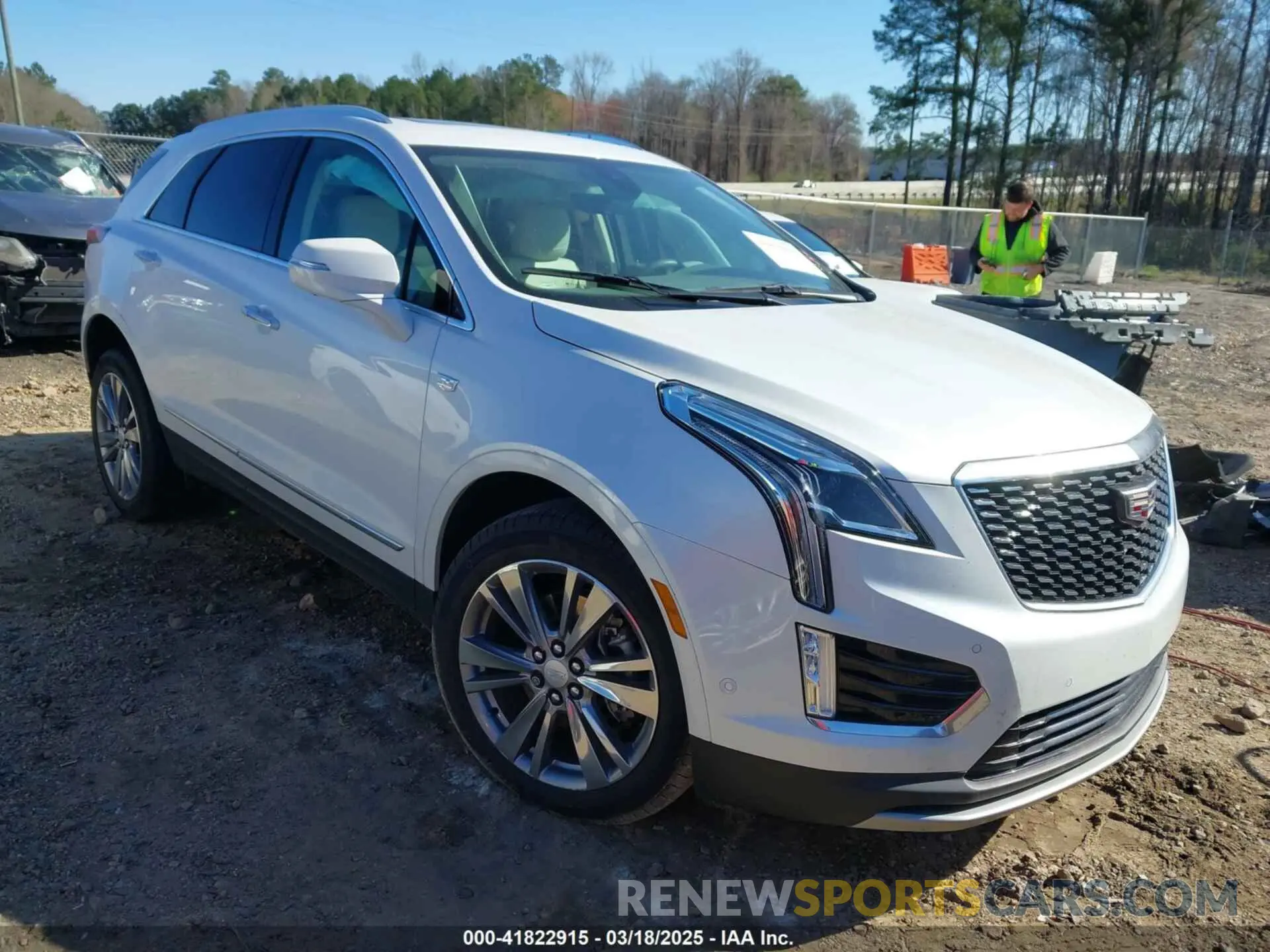 1 Фотография поврежденного автомобиля 1GYKNCR46PZ110617 CADILLAC XT5 2023