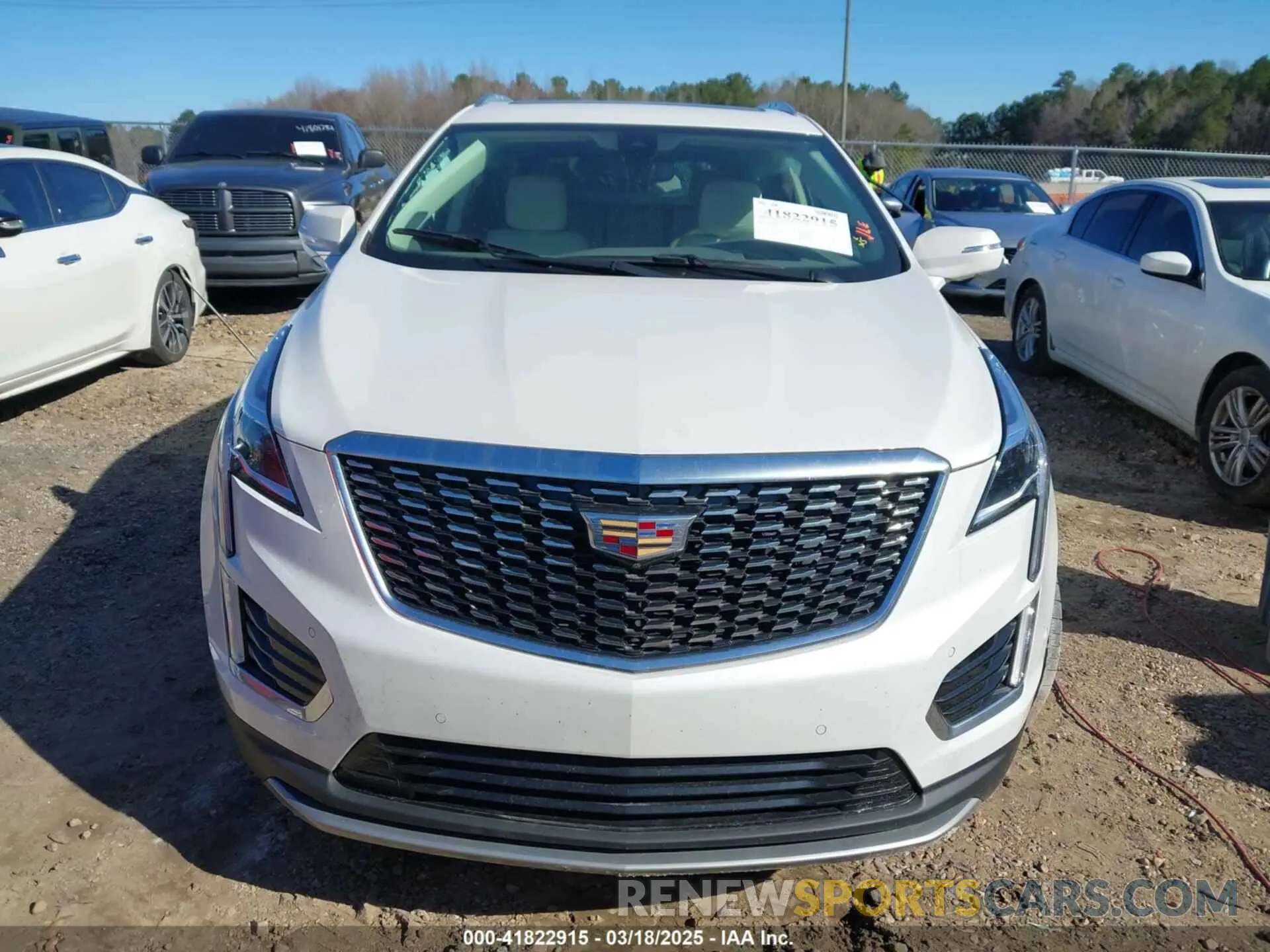 11 Фотография поврежденного автомобиля 1GYKNCR46PZ110617 CADILLAC XT5 2023