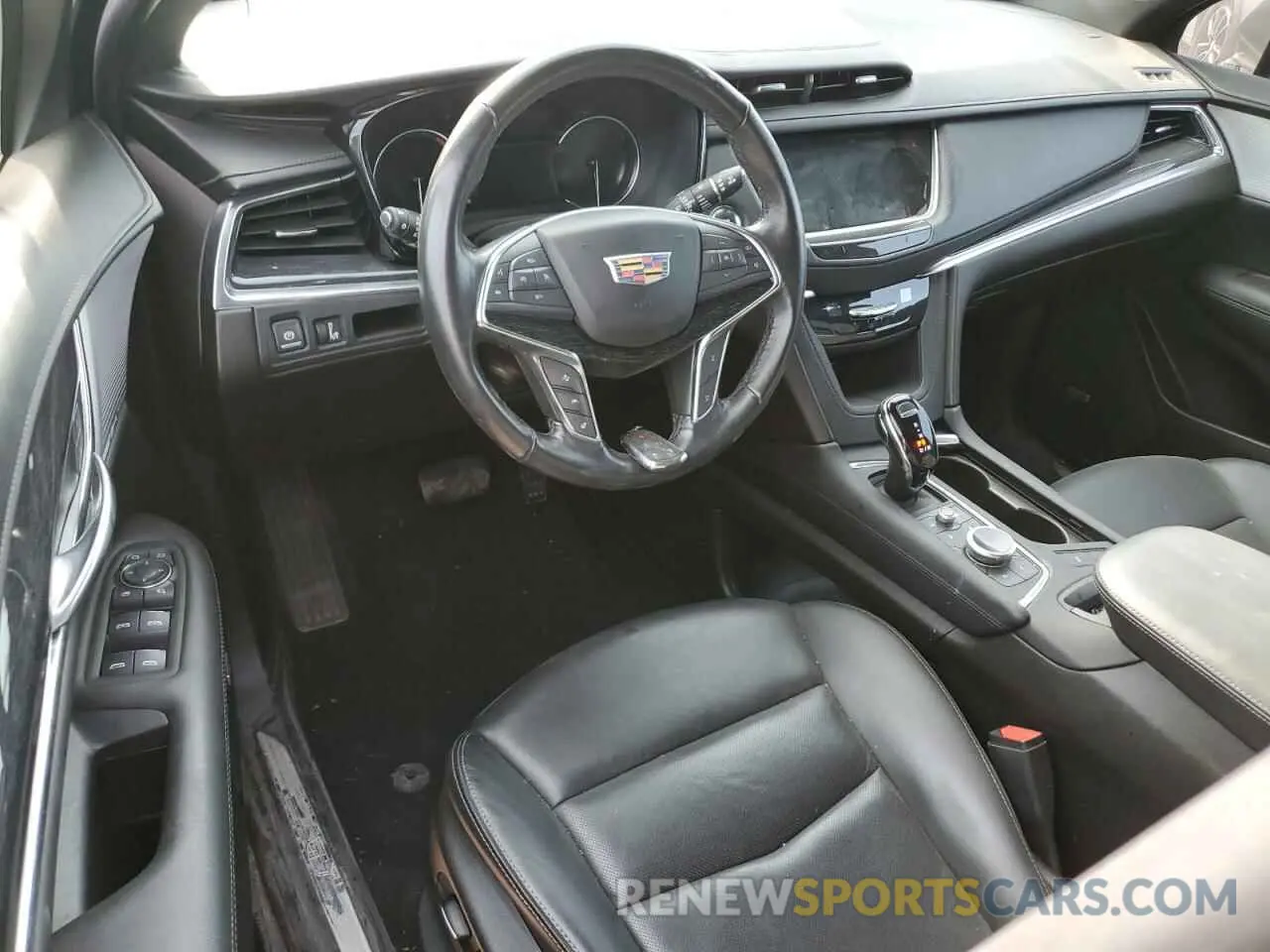 8 Photograph of a damaged car 1GYKNCRS0PZ173923 CADILLAC XT5 2023
