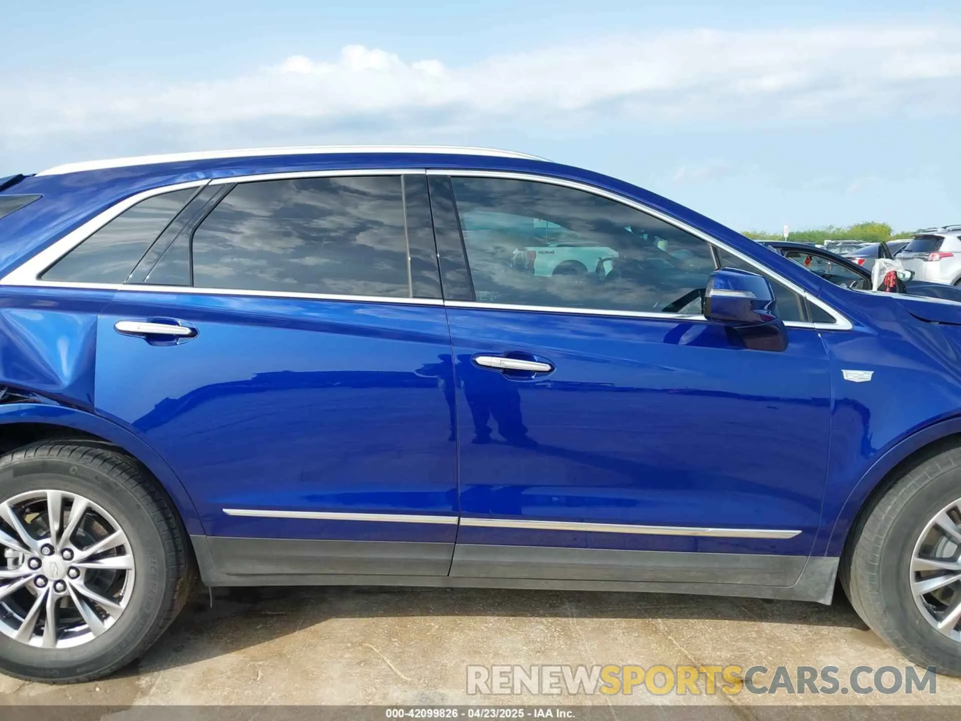 13 Фотография поврежденного автомобиля 1GYKNCRS4PZ151486 CADILLAC XT5 2023