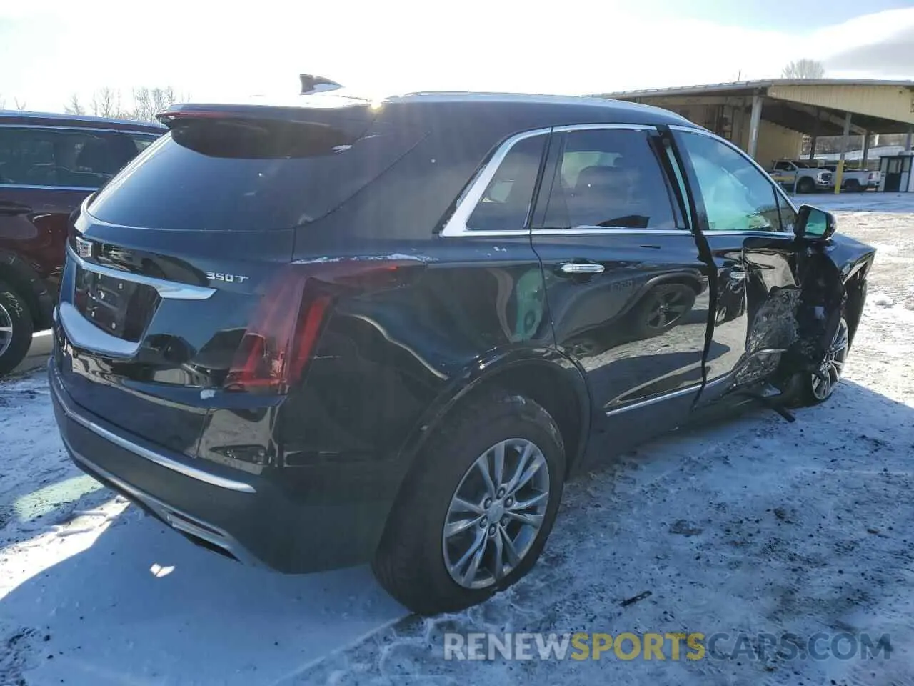 3 Photograph of a damaged car 1GYKNDR40PZ136894 CADILLAC XT5 2023