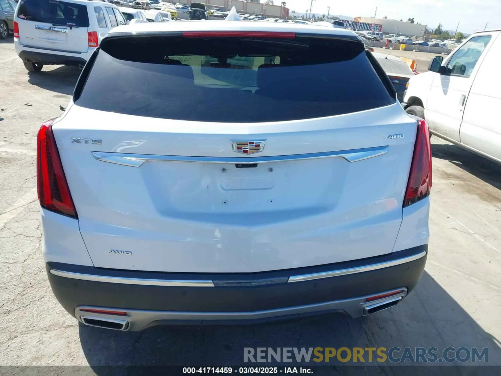 15 Photograph of a damaged car 1GYKNDRS4PZ195431 CADILLAC XT5 2023