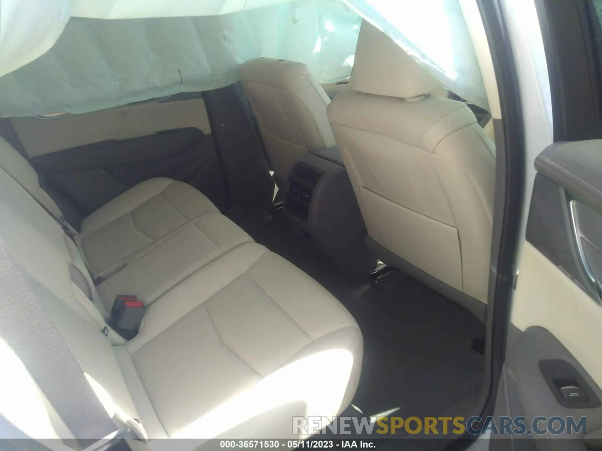 8 Фотография поврежденного автомобиля 1GYKNDRS5PZ141071 CADILLAC XT5 2023