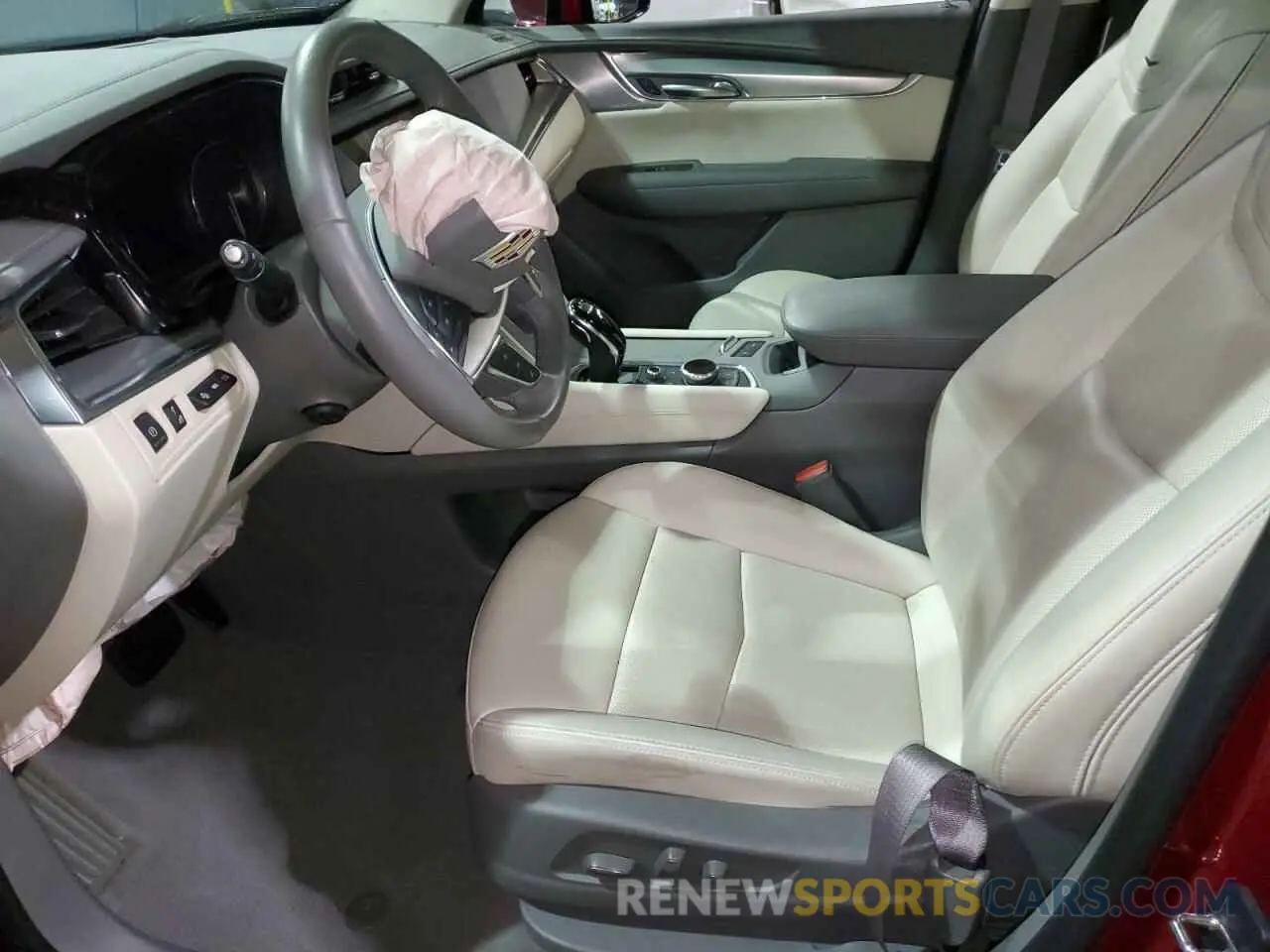 7 Photograph of a damaged car 1GYKNDRS6PZ137806 CADILLAC XT5 2023