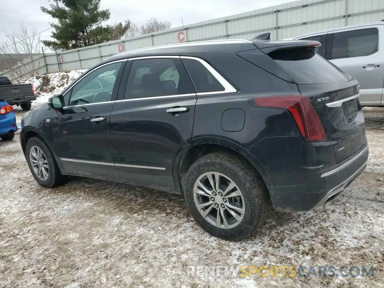 2 Photograph of a damaged car 1GYKNDRS6PZ222726 CADILLAC XT5 2023
