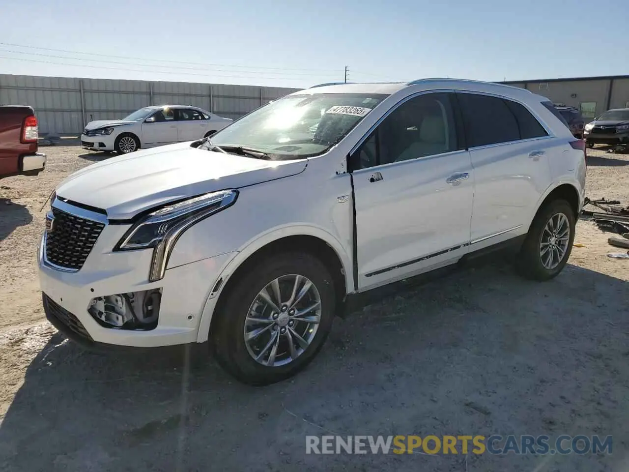 1 Фотография поврежденного автомобиля 1GYKNDRS8PZ135295 CADILLAC XT5 2023