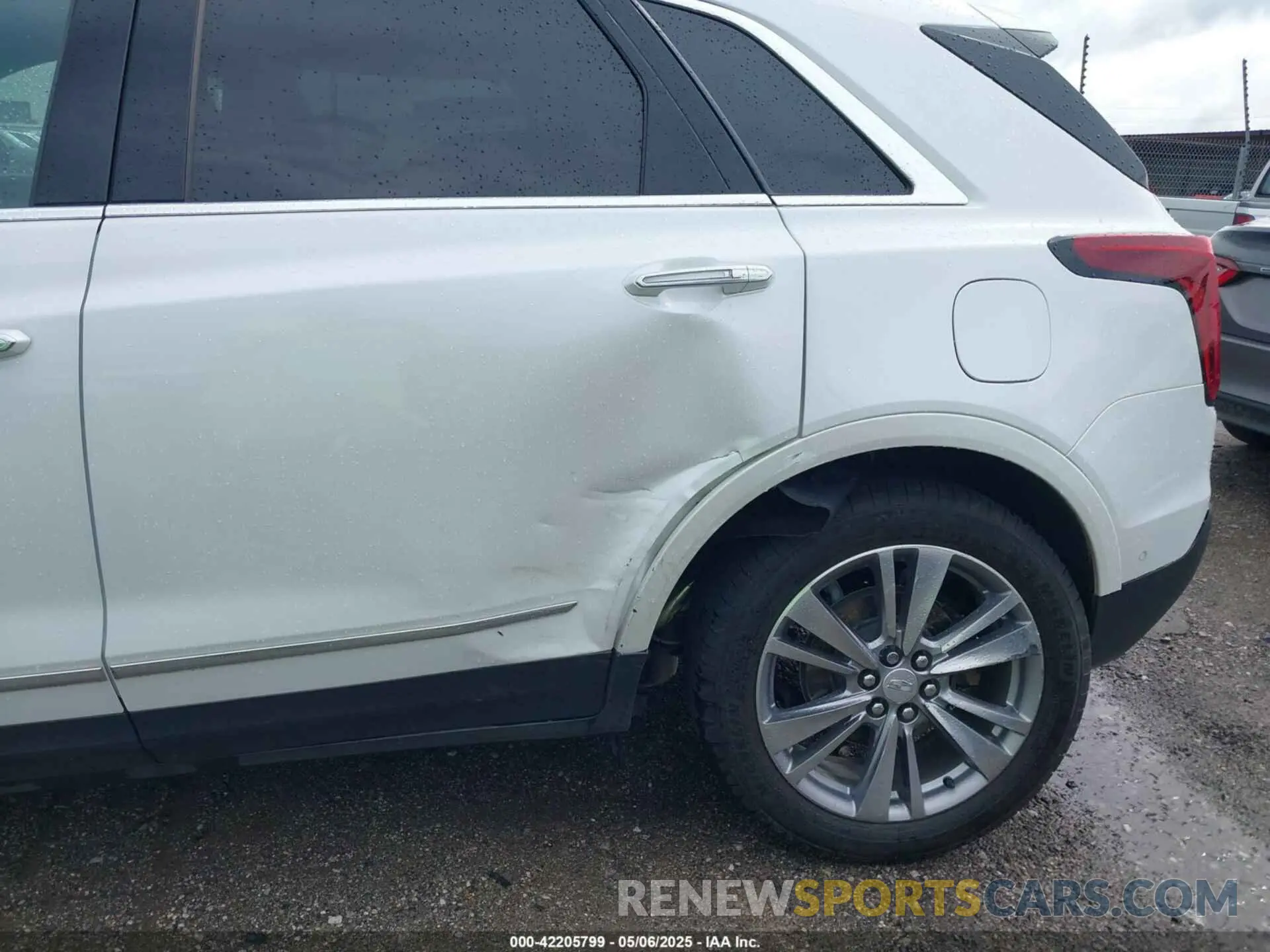 6 Фотография поврежденного автомобиля 1GYKNDRS9PZ199653 CADILLAC XT5 2023