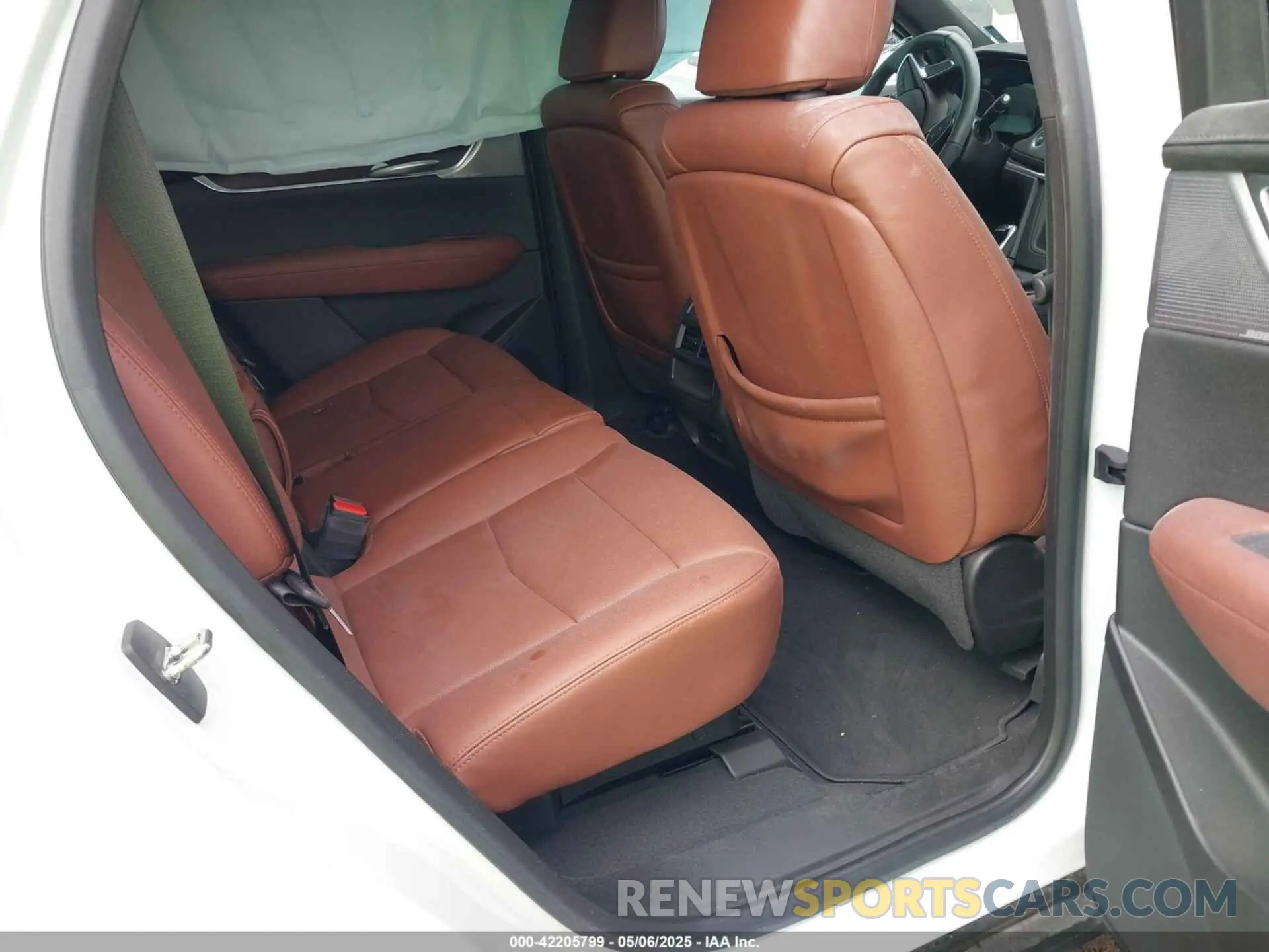 8 Фотография поврежденного автомобиля 1GYKNDRS9PZ199653 CADILLAC XT5 2023