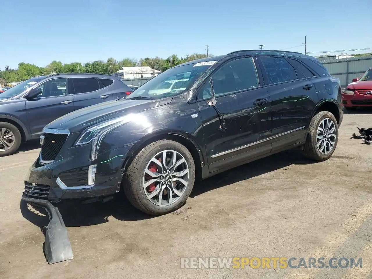 1 Photograph of a damaged car 1GYKNGRS8PZ100581 CADILLAC XT5 2023