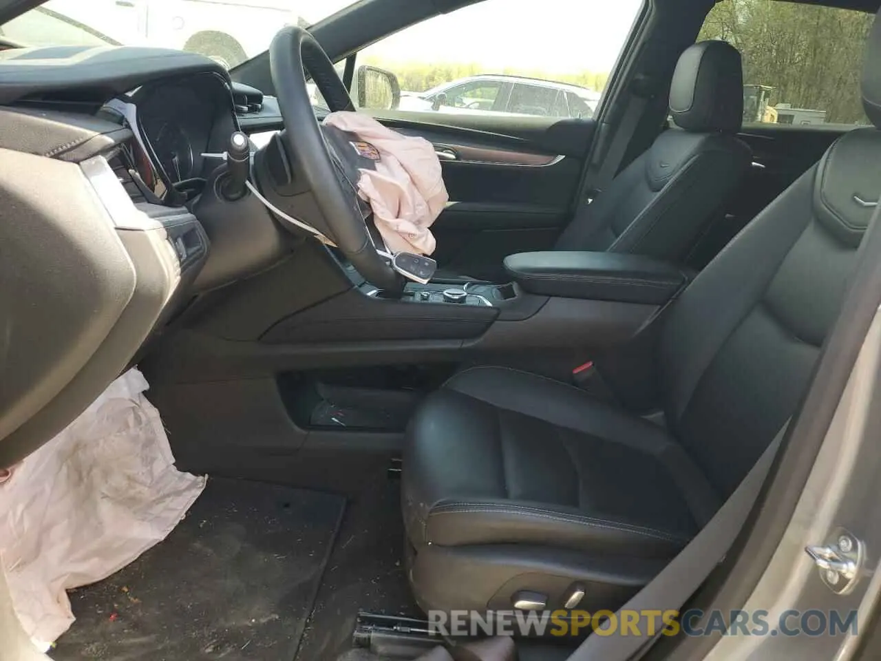 7 Photograph of a damaged car 1GYKNAR45RZ719866 CADILLAC XT5 2024