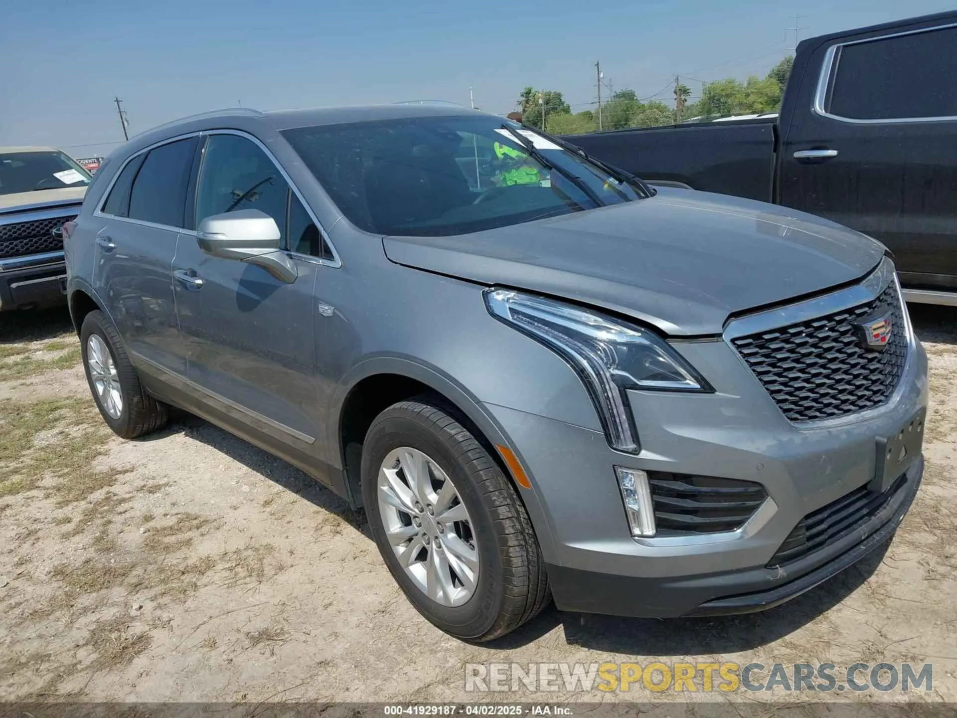 1 Фотография поврежденного автомобиля 1GYKNAR47RZ745529 CADILLAC XT5 2024