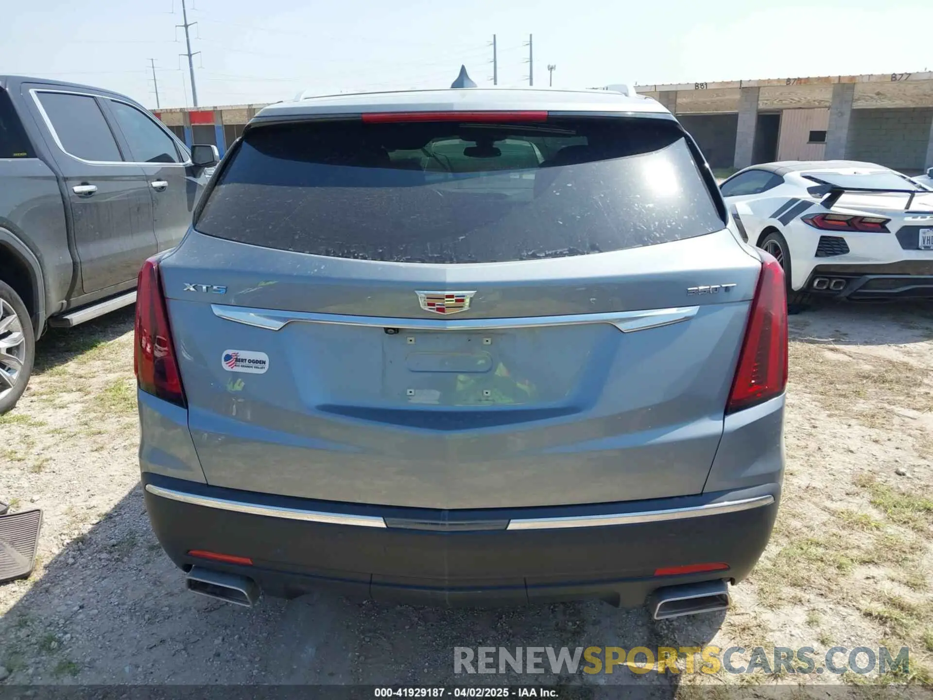 16 Фотография поврежденного автомобиля 1GYKNAR47RZ745529 CADILLAC XT5 2024