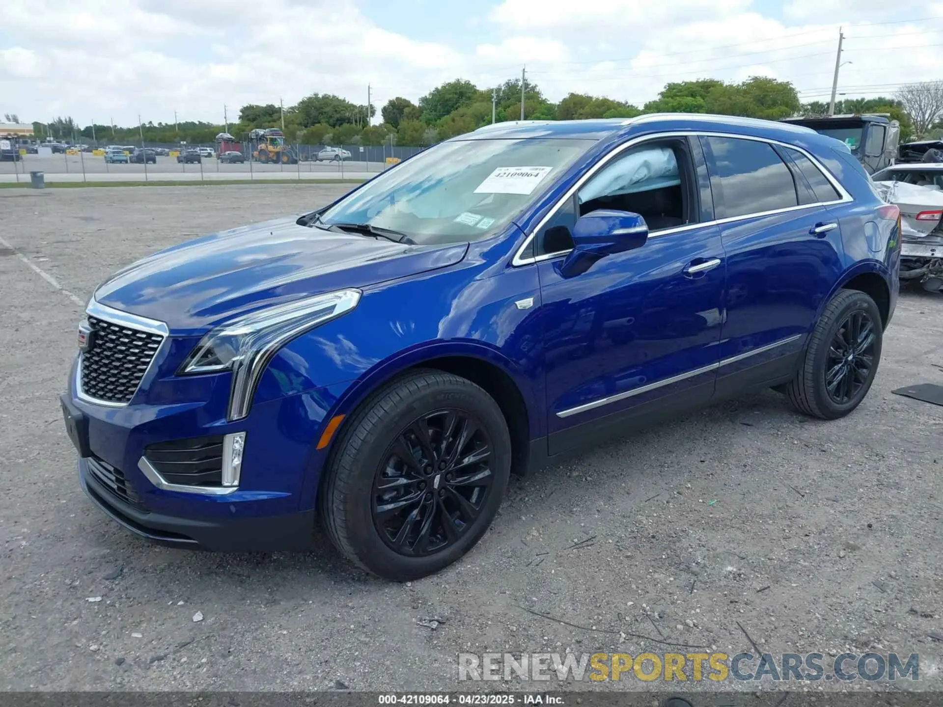 2 Photograph of a damaged car 1GYKNBR41RZ755169 CADILLAC XT5 2024