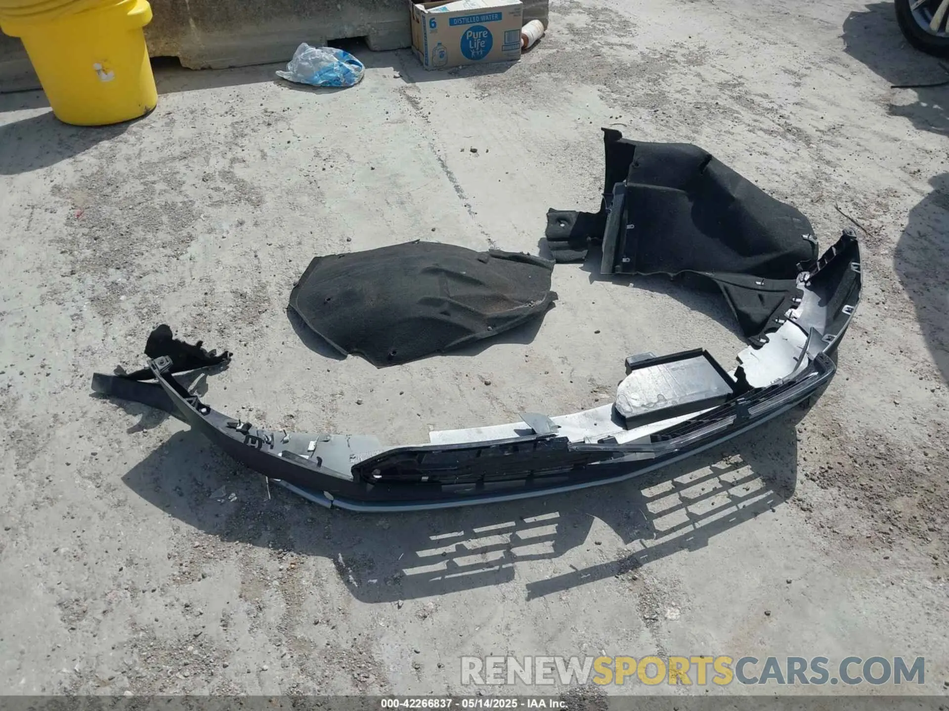 12 Photograph of a damaged car 1GYKNCR41RZ738779 CADILLAC XT5 2024