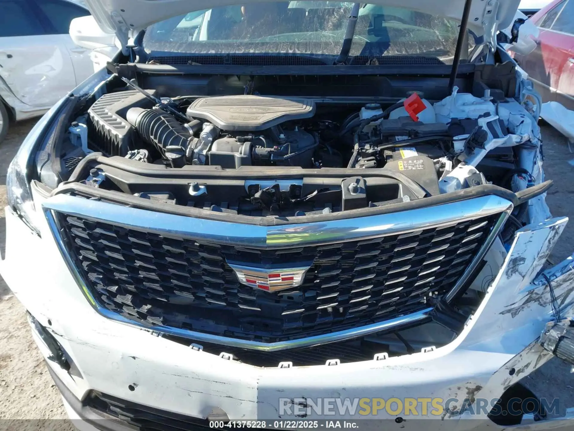10 Photograph of a damaged car 1GYKNCRS2RZ743715 CADILLAC XT5 2024