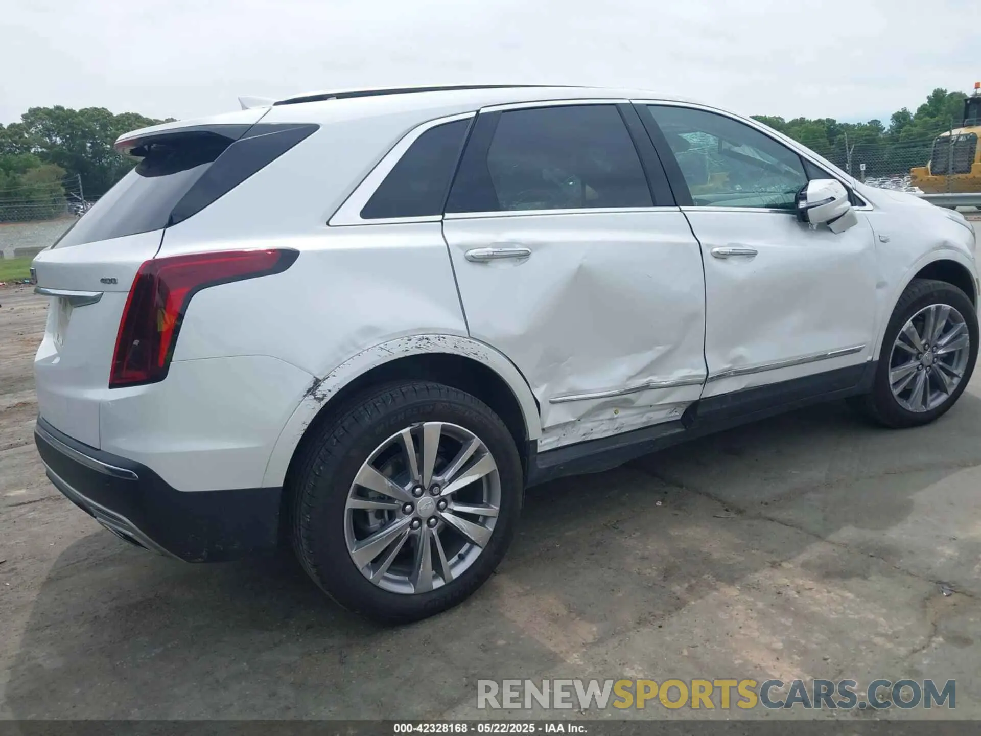 17 Фотография поврежденного автомобиля 1GYKNCRS4RZ720551 CADILLAC XT5 2024