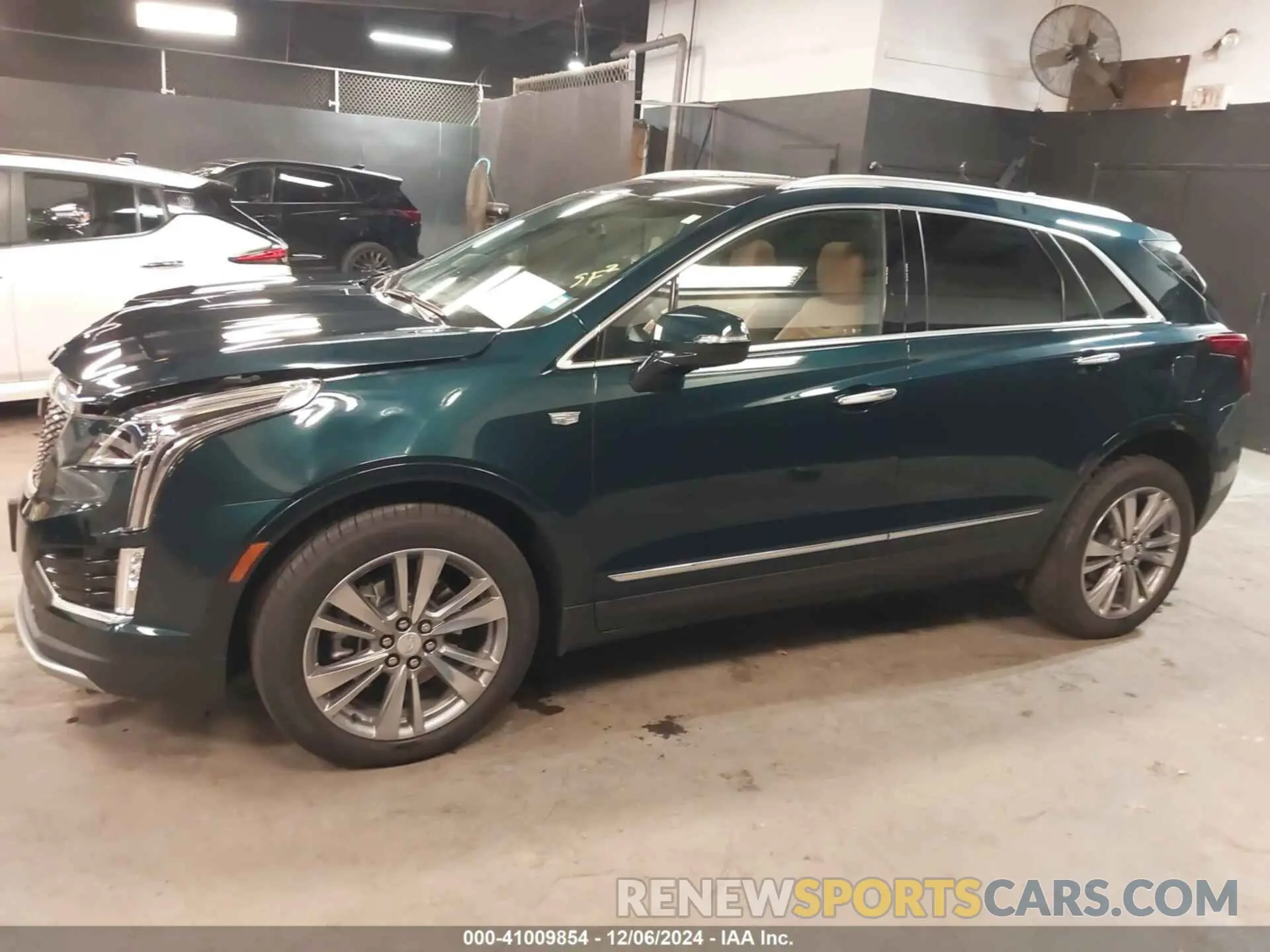 14 Photograph of a damaged car 1GYKNDRS0RZ736221 CADILLAC XT5 2024