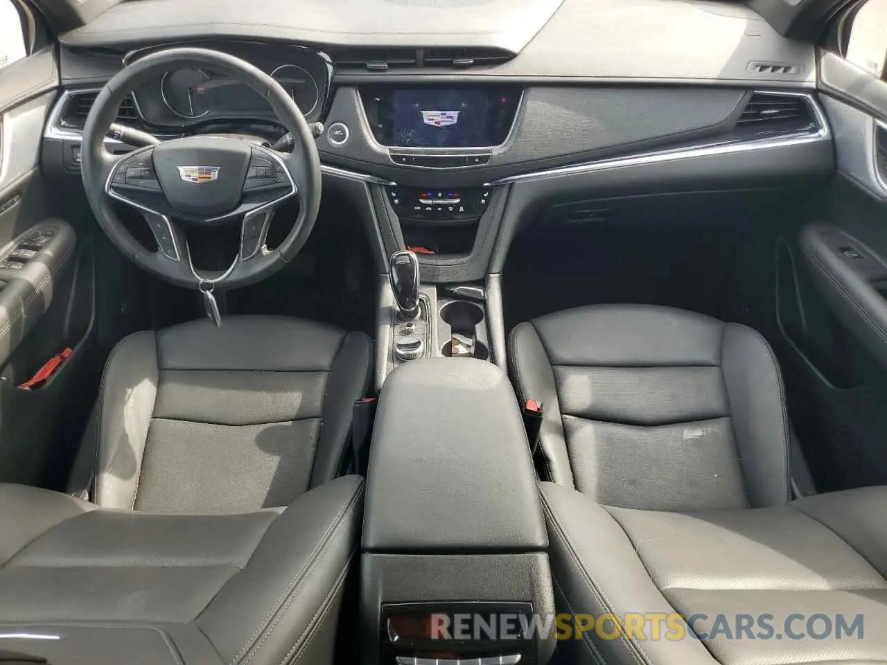 8 Photograph of a damaged car 1GYKNDRS4RZ735475 CADILLAC XT5 2024
