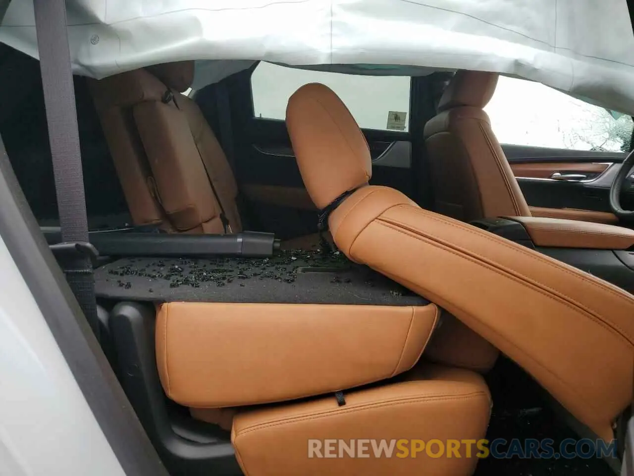 11 Фотография поврежденного автомобиля 1GYKNDRS9RZ736718 CADILLAC XT5 2024