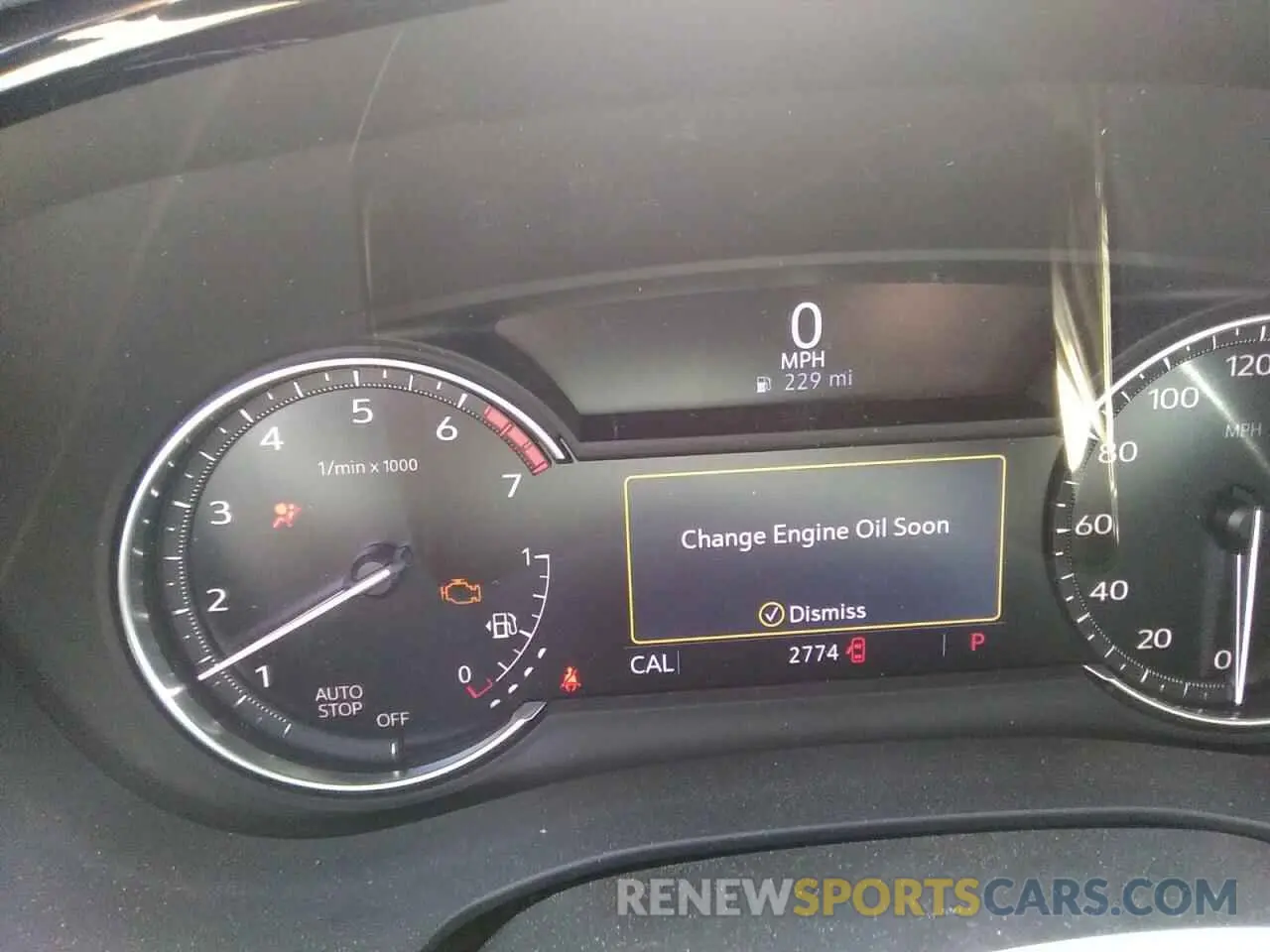 9 Photograph of a damaged car 1GYKNAR48SZ109529 CADILLAC XT5 2025