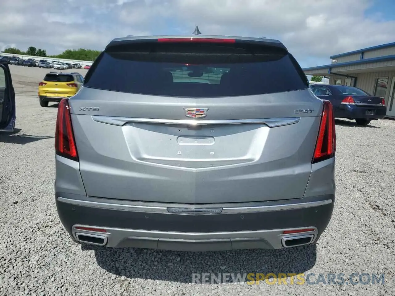 6 Photograph of a damaged car 1GYKNCR42SZ101857 CADILLAC XT5 2025