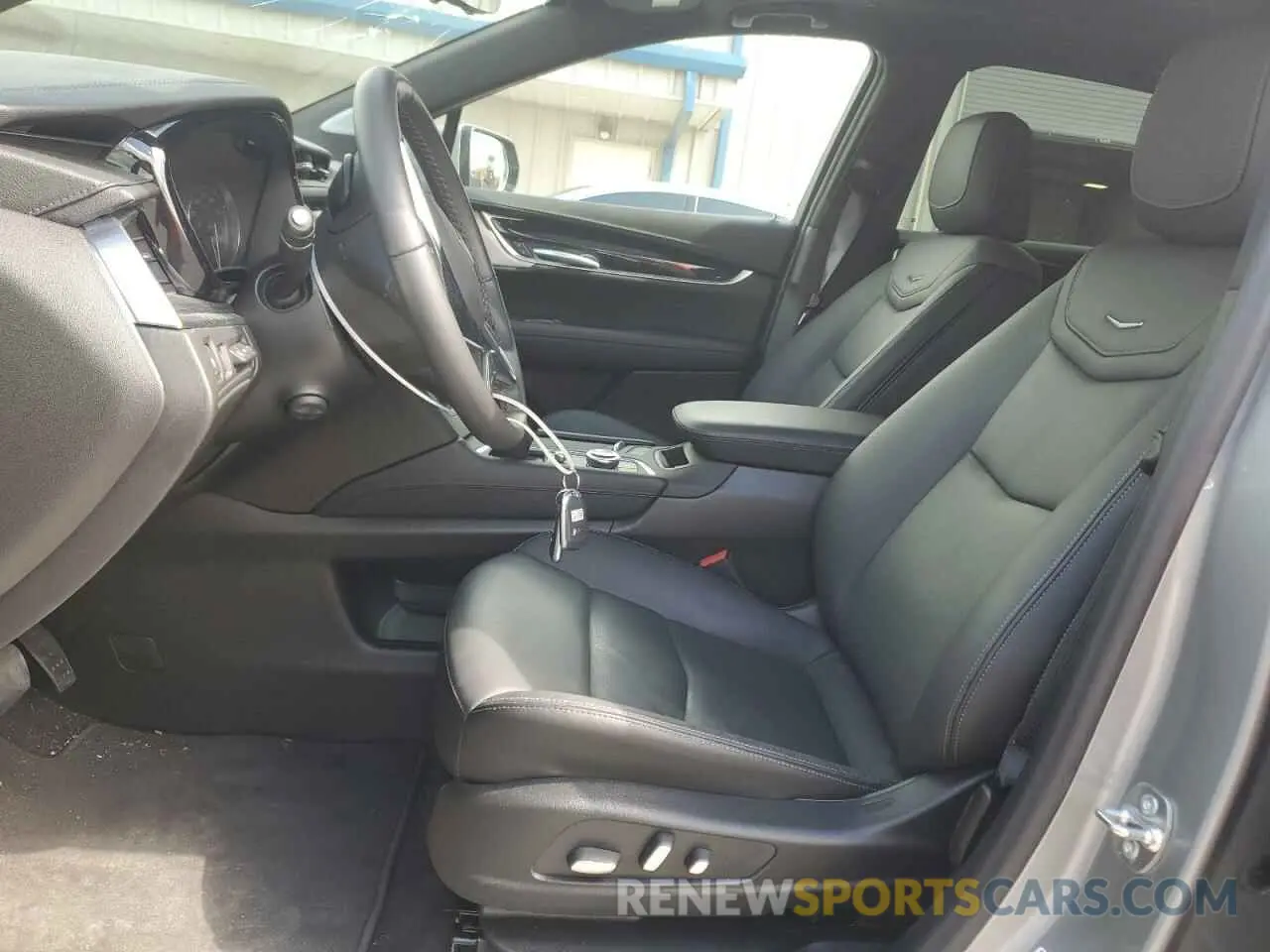 7 Photograph of a damaged car 1GYKNCR42SZ101857 CADILLAC XT5 2025