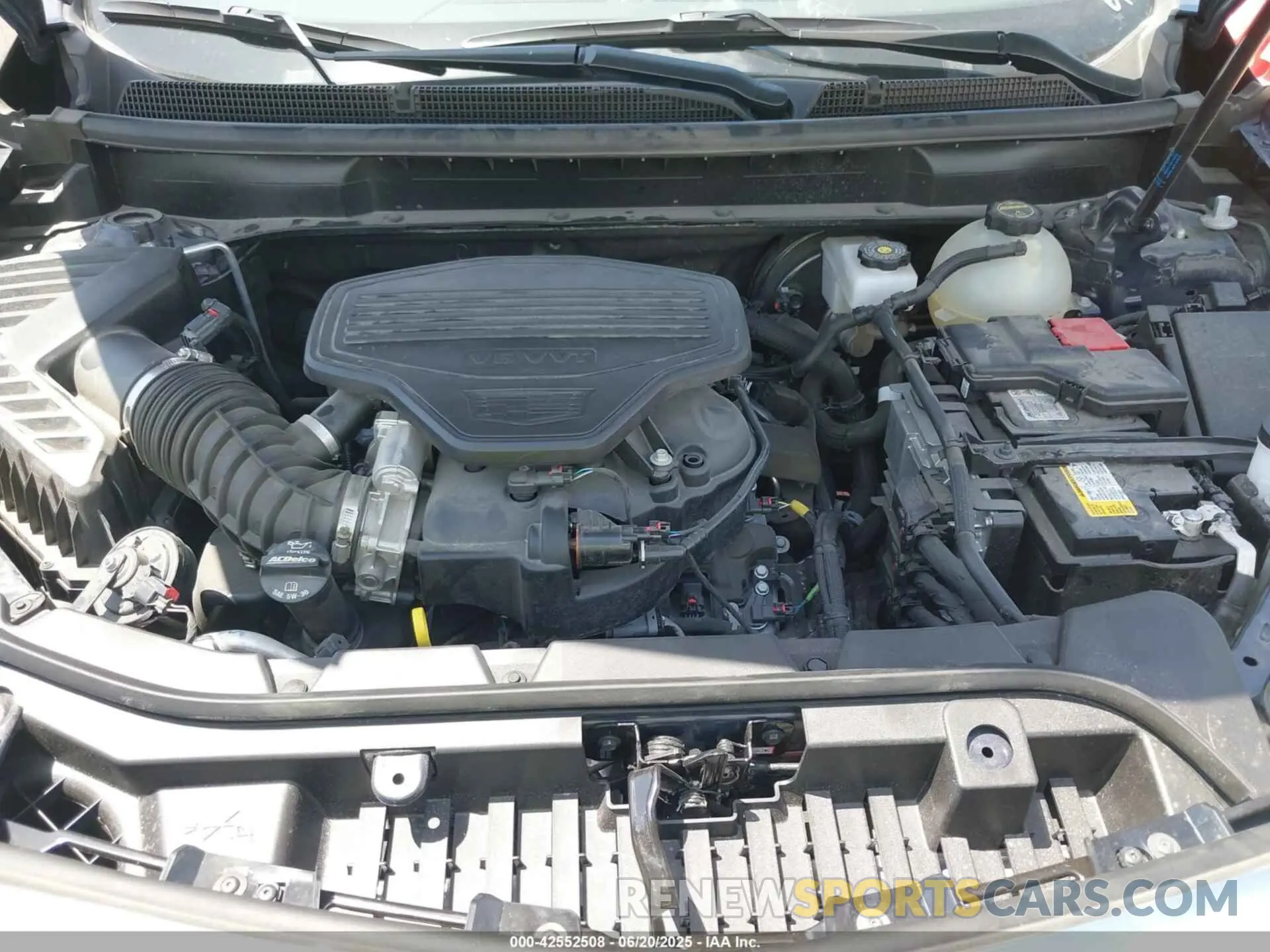 10 Фотография поврежденного автомобиля 1GYKNCRS2SZ119757 CADILLAC XT5 2025