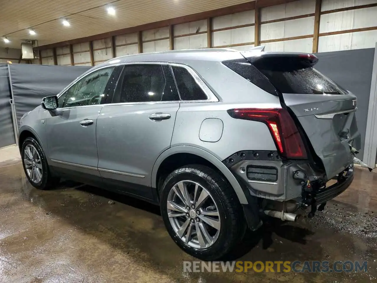 2 Фотография поврежденного автомобиля 1GYKNCRS9SZ120579 CADILLAC XT5 2025