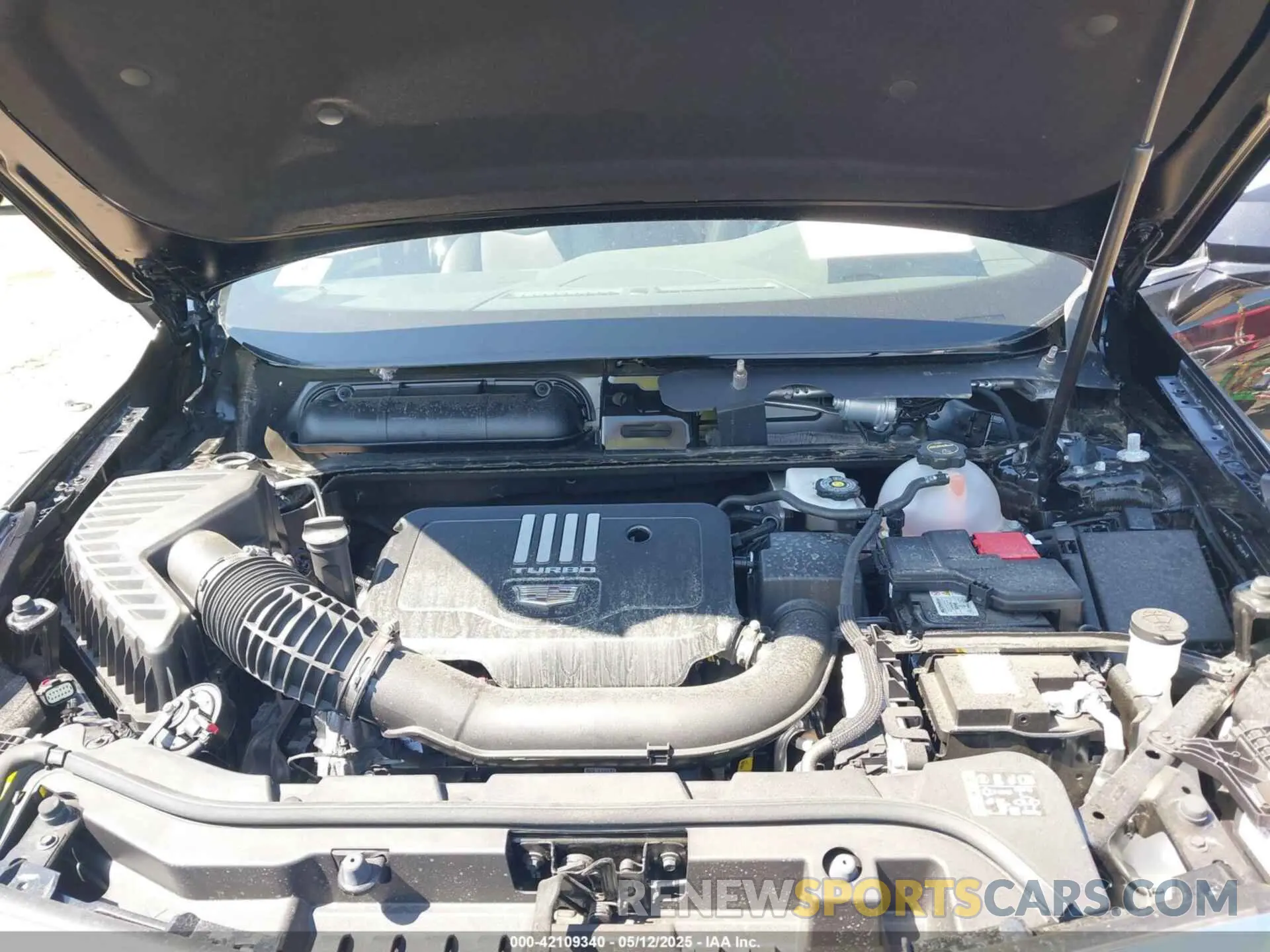 10 Photograph of a damaged car 1GYKNDR46SZ102077 CADILLAC XT5 2025