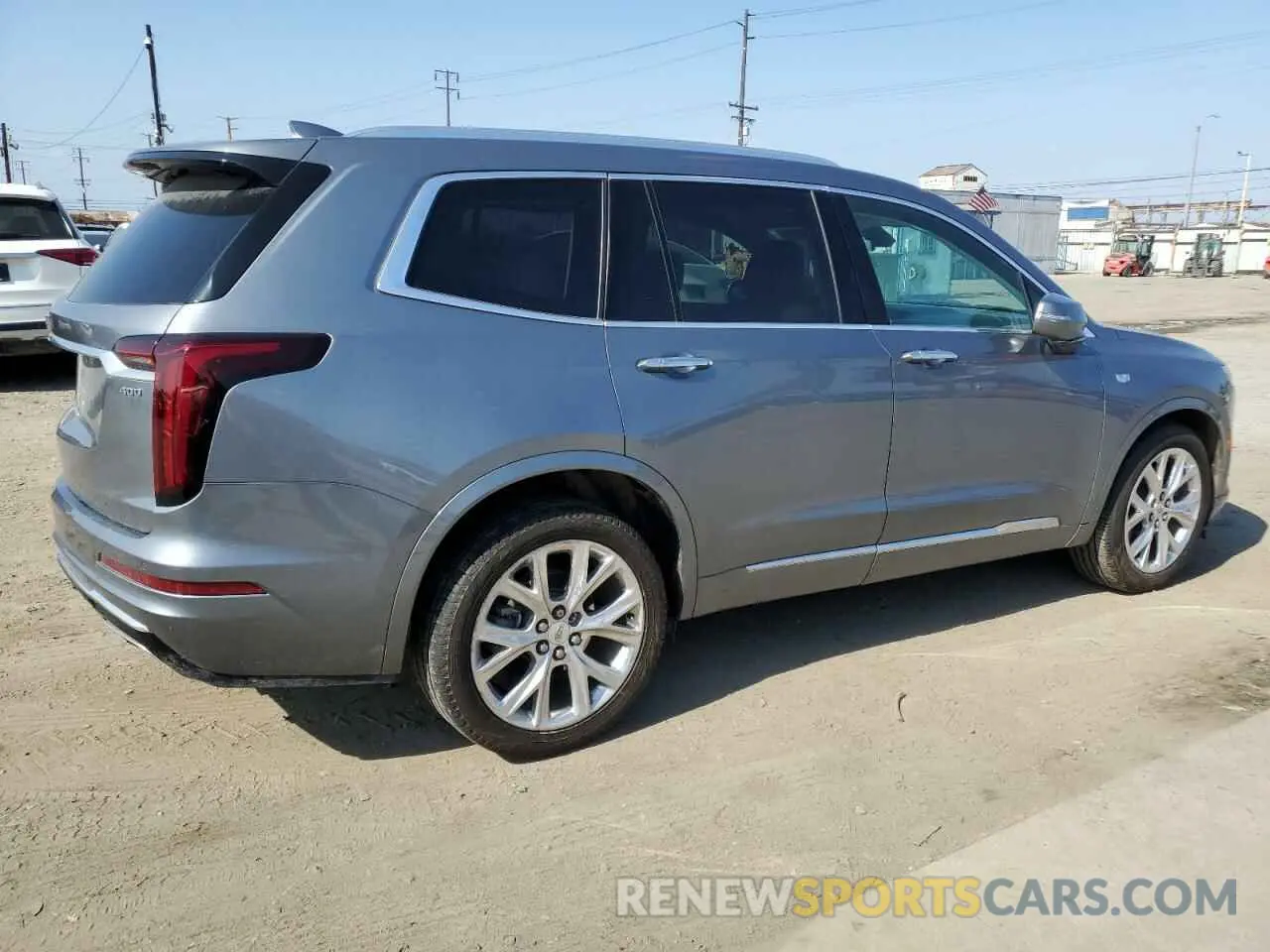 3 Photograph of a damaged car 1GYKPCRS5LZ201302 CADILLAC XT6 2020
