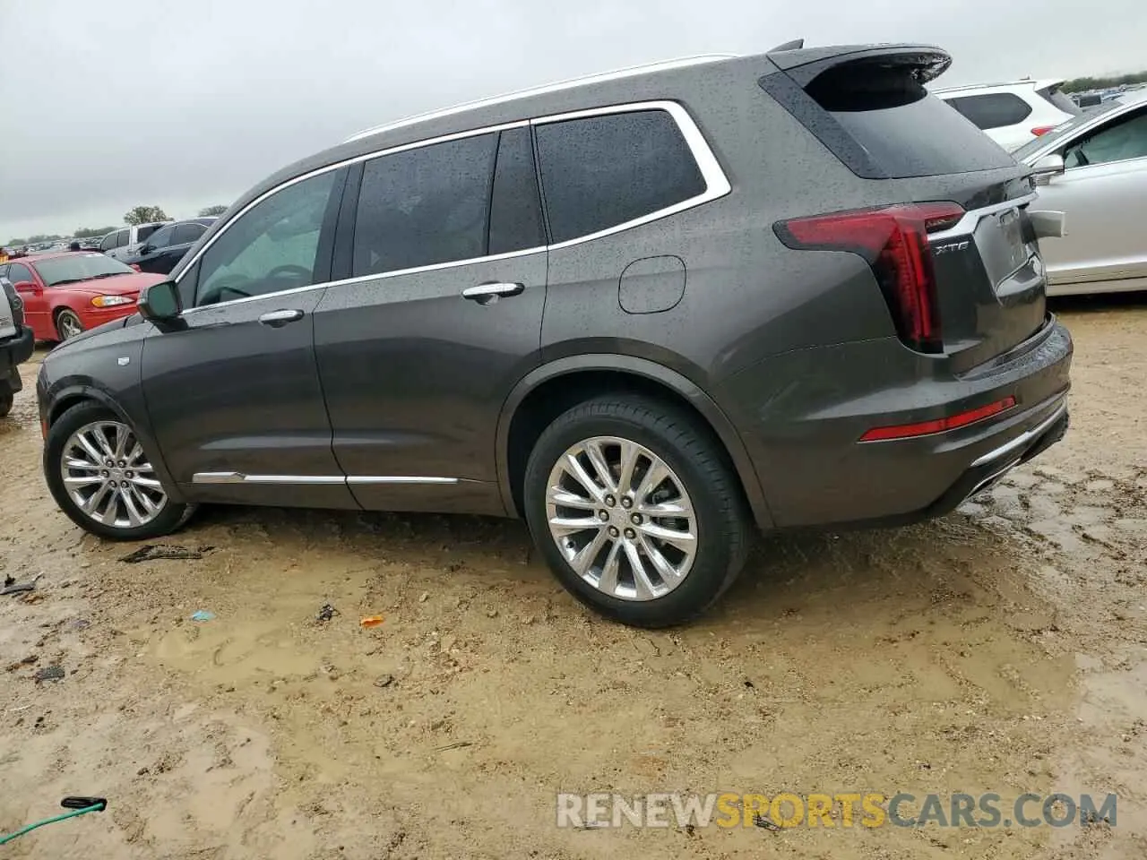2 Photograph of a damaged car 1GYKPCRS5LZ225809 CADILLAC XT6 2020