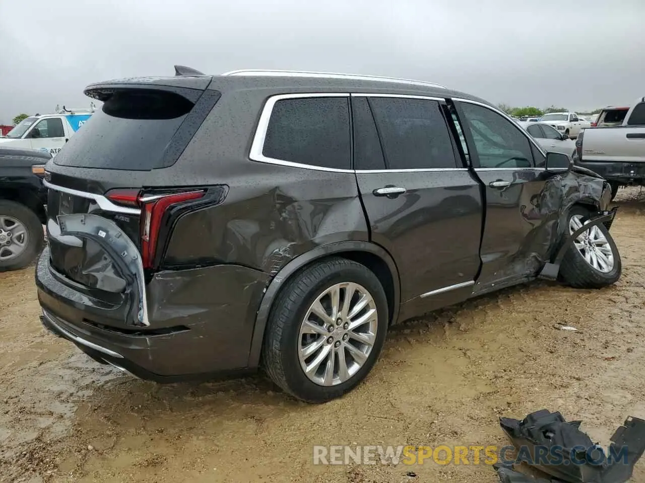 3 Photograph of a damaged car 1GYKPCRS5LZ225809 CADILLAC XT6 2020