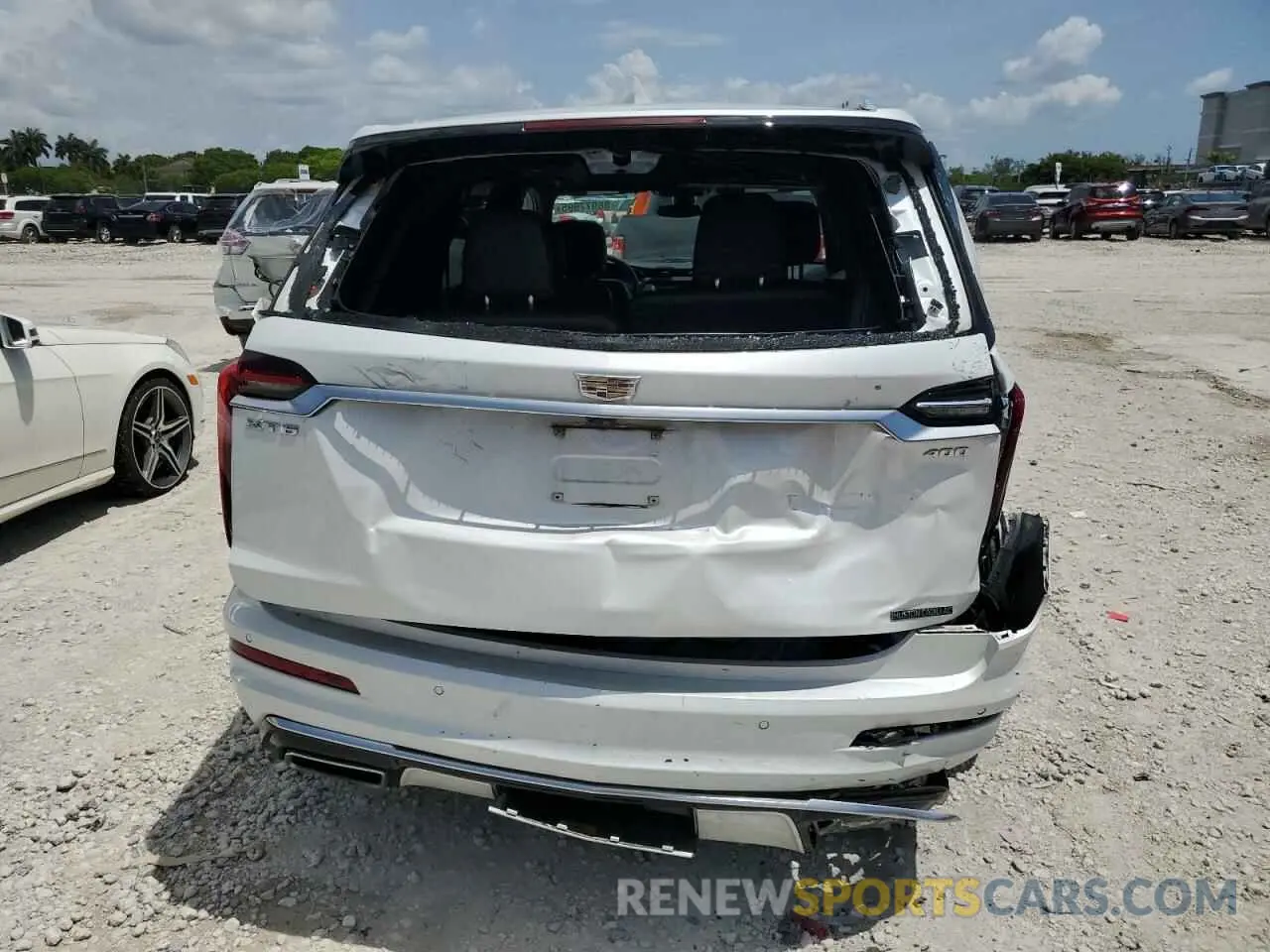 6 Photograph of a damaged car 1GYKPCRS7LZ235645 CADILLAC XT6 2020