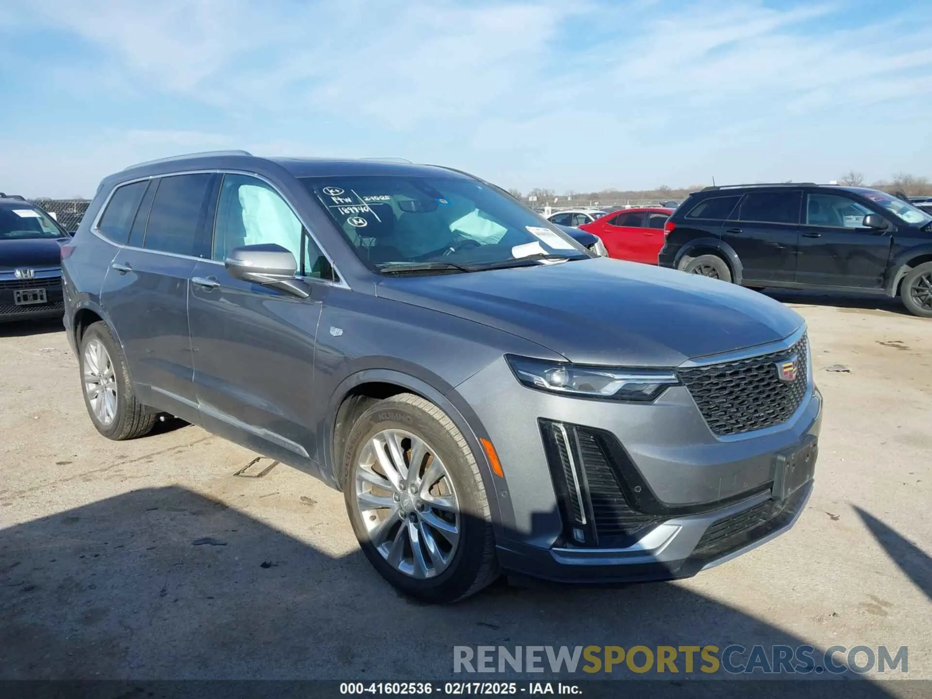 1 Фотография поврежденного автомобиля 1GYKPCRS8LZ129799 CADILLAC XT6 2020