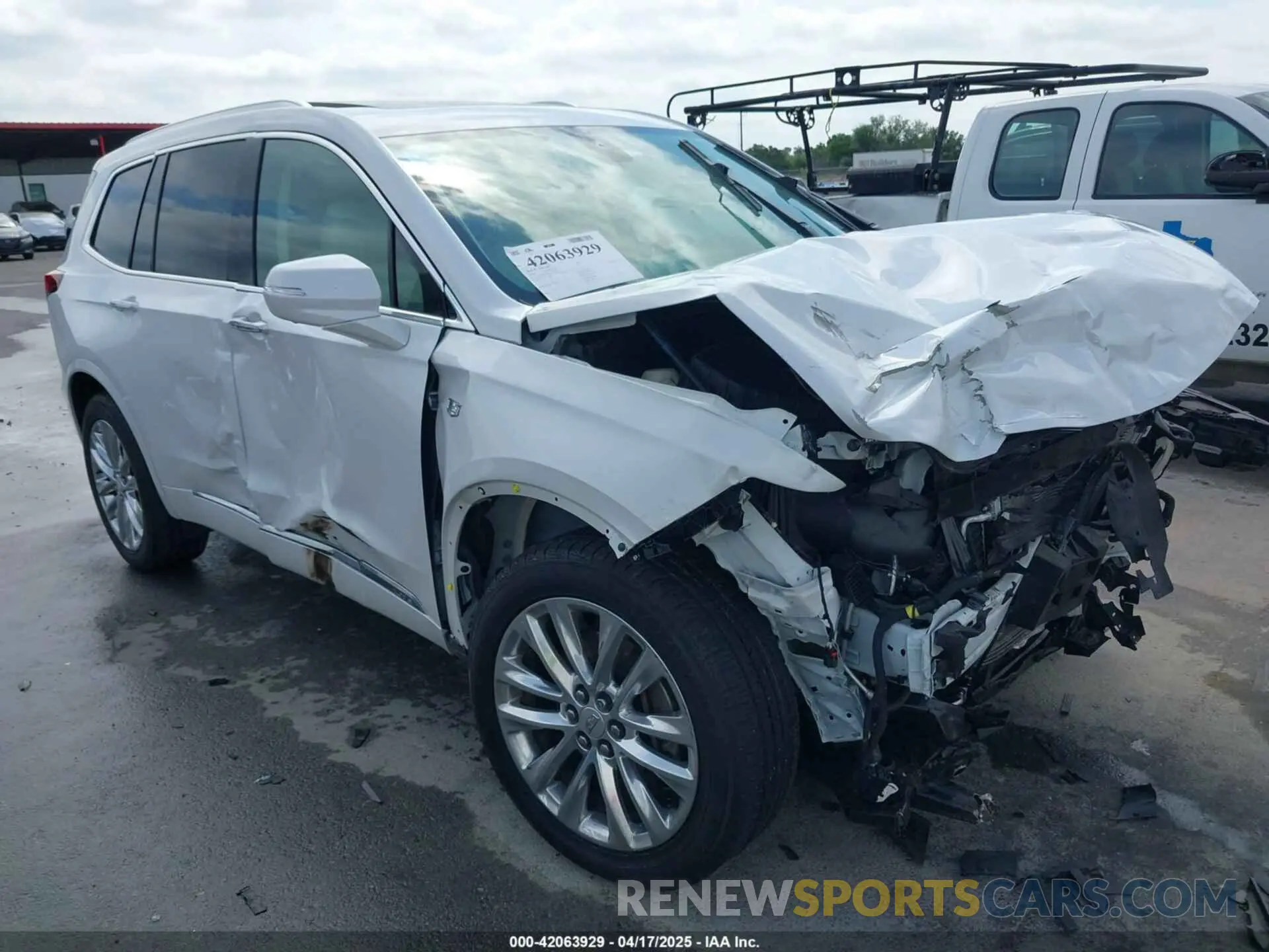 1 Photograph of a damaged car 1GYKPCRS9LZ115507 CADILLAC XT6 2020