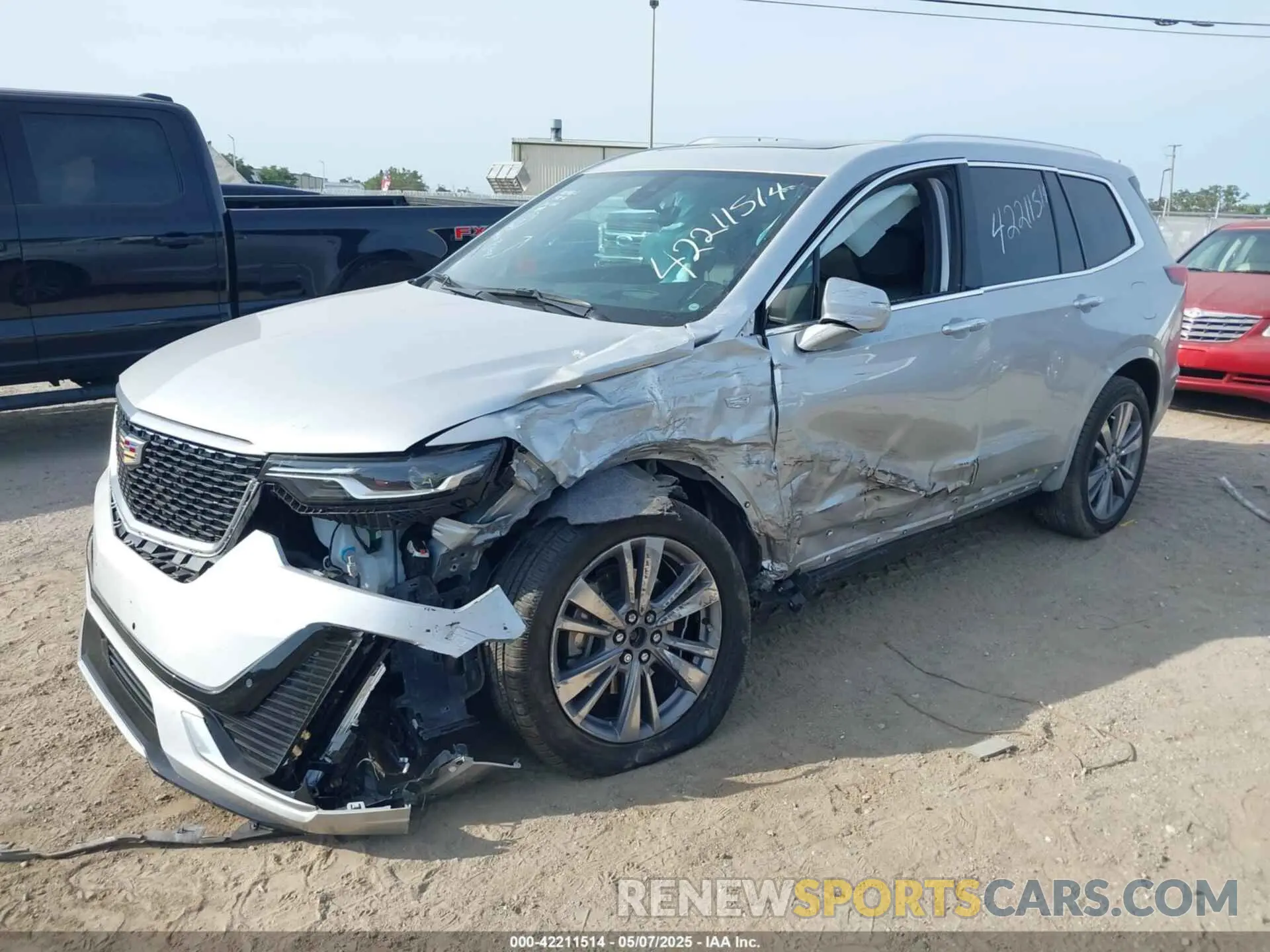 2 Photograph of a damaged car 1GYKPCRSXLZ136057 CADILLAC XT6 2020
