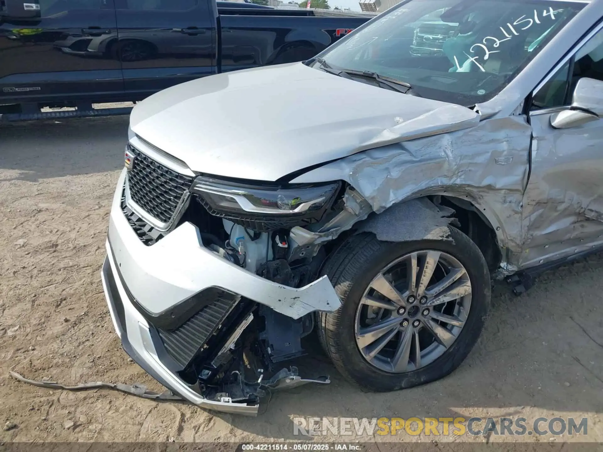 6 Photograph of a damaged car 1GYKPCRSXLZ136057 CADILLAC XT6 2020