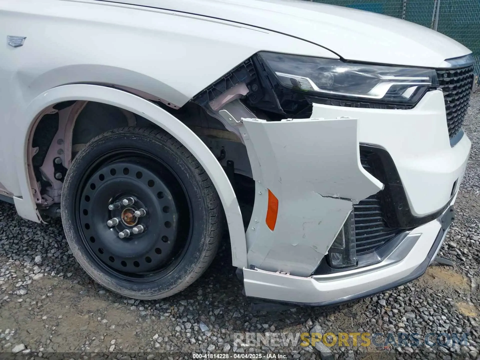 18 Photograph of a damaged car 1GYKPCRSXLZ137290 CADILLAC XT6 2020