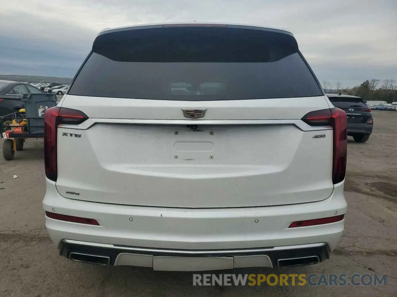 6 Photograph of a damaged car 1GYKPDRS0LZ135926 CADILLAC XT6 2020