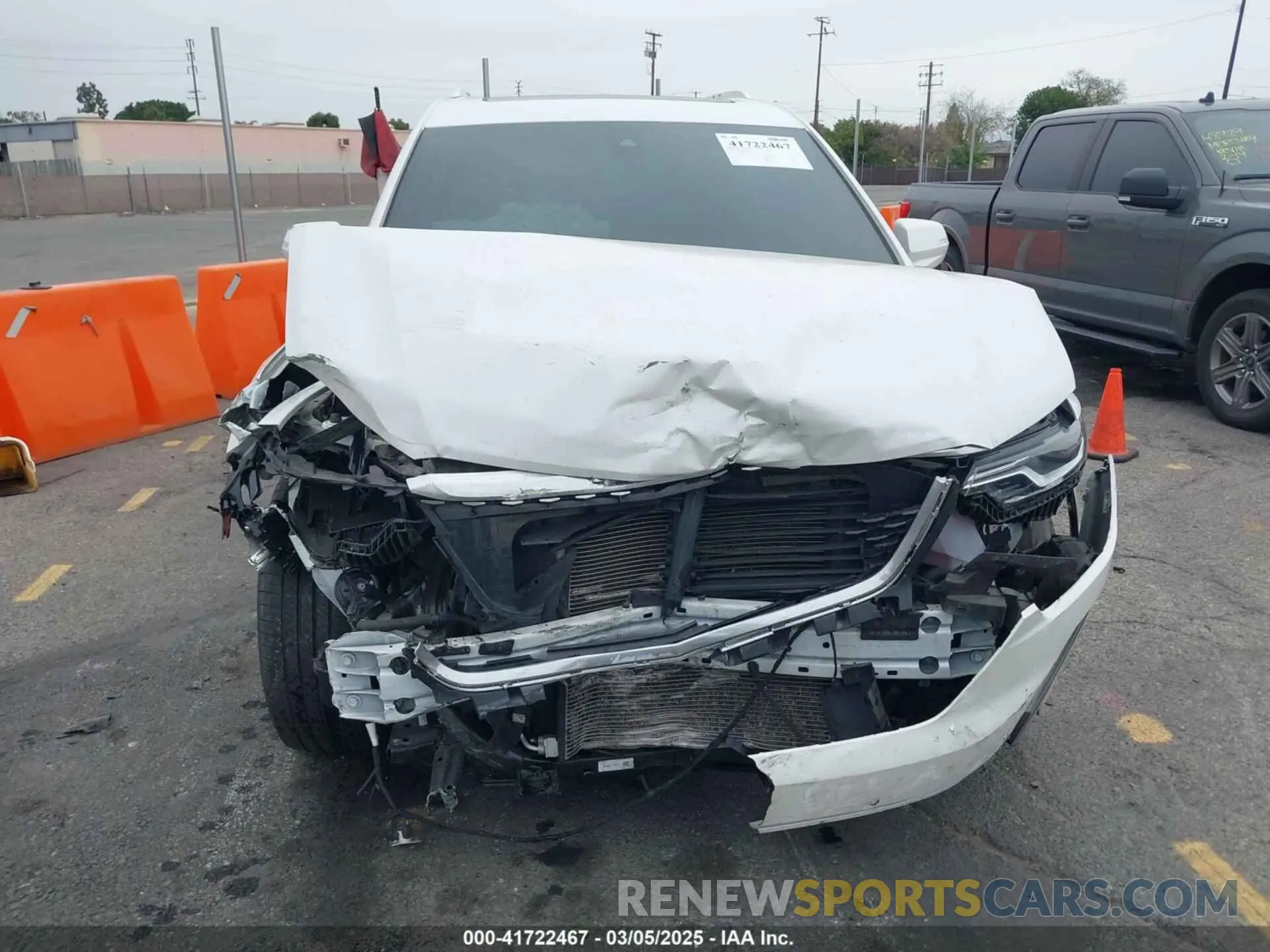 12 Photograph of a damaged car 1GYKPDRS3LZ197322 CADILLAC XT6 2020