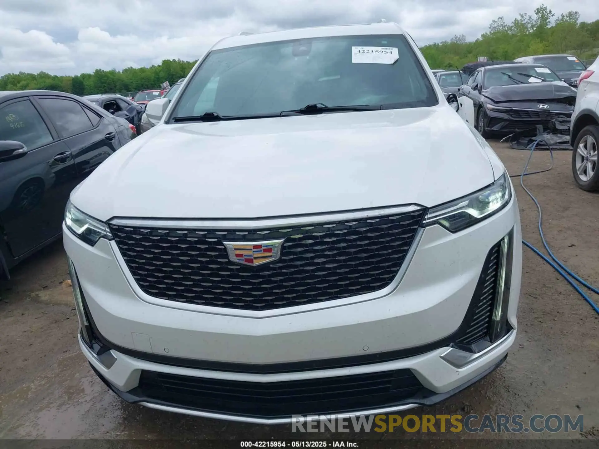 13 Photograph of a damaged car 1GYKPDRS0MZ141453 CADILLAC XT6 2021