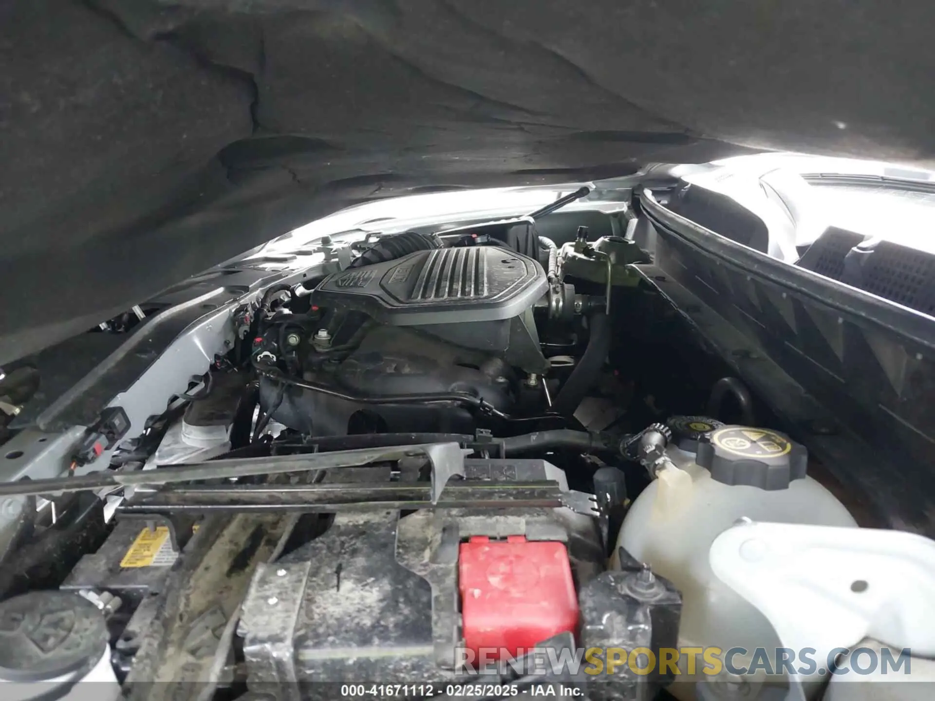 10 Photograph of a damaged car 1GYKPDRS2MZ228111 CADILLAC XT6 2021