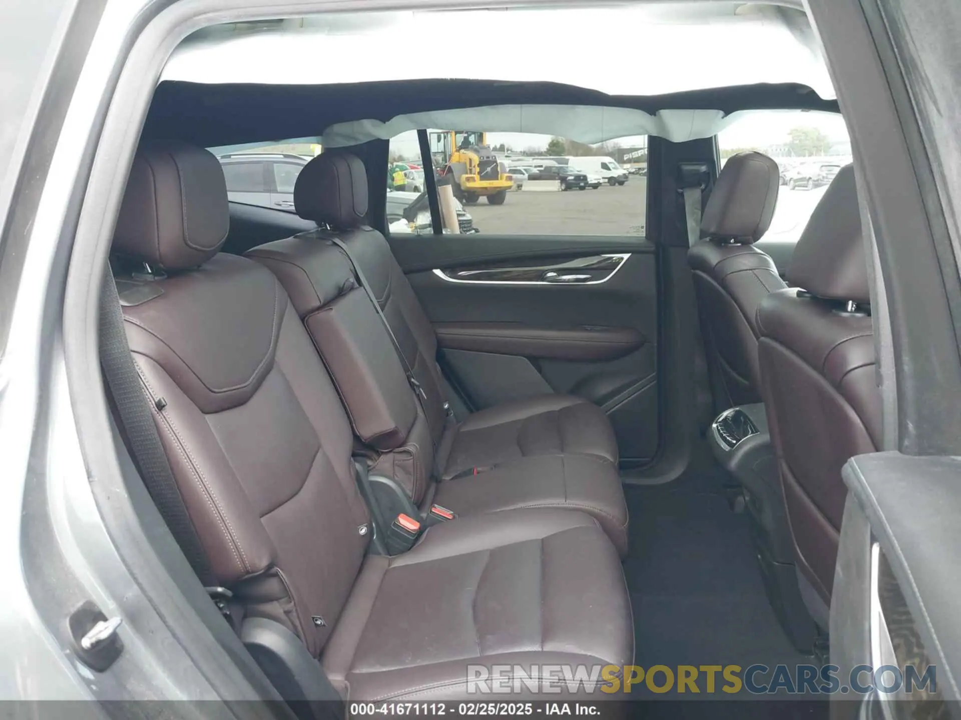 8 Photograph of a damaged car 1GYKPDRS2MZ228111 CADILLAC XT6 2021