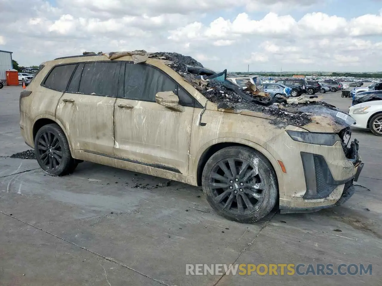 4 Фотография поврежденного автомобиля 1GYKPGRS1MZ139339 CADILLAC XT6 2021