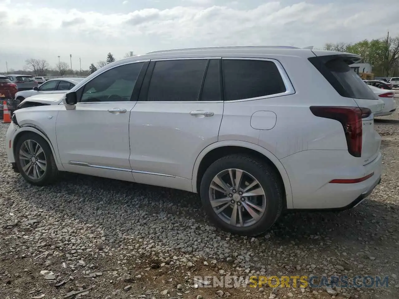 2 Фотография поврежденного автомобиля 1GYKPDRS0NZ117512 CADILLAC XT6 2022