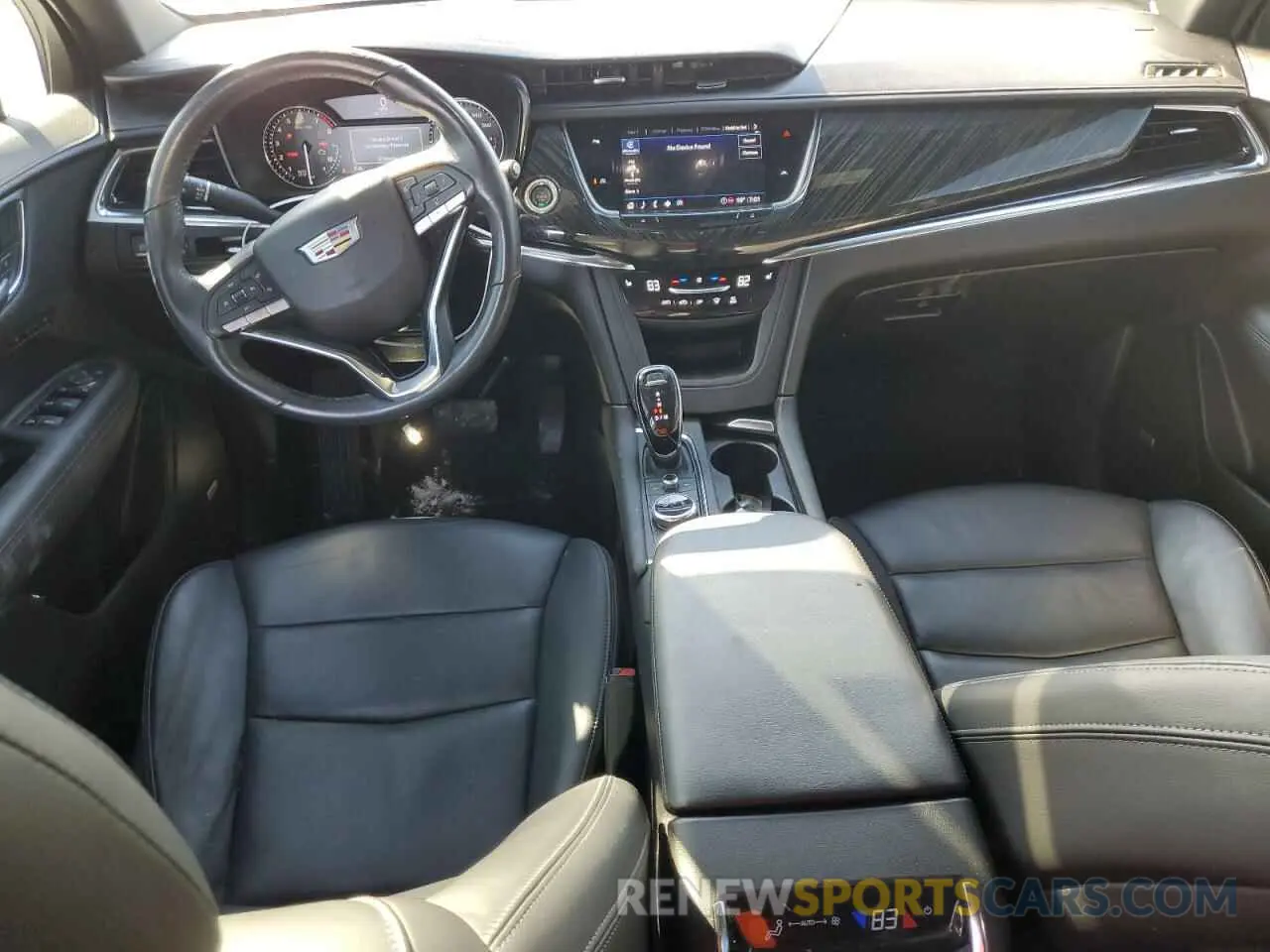 8 Photograph of a damaged car 1GYKPDRS3NZ127421 CADILLAC XT6 2022