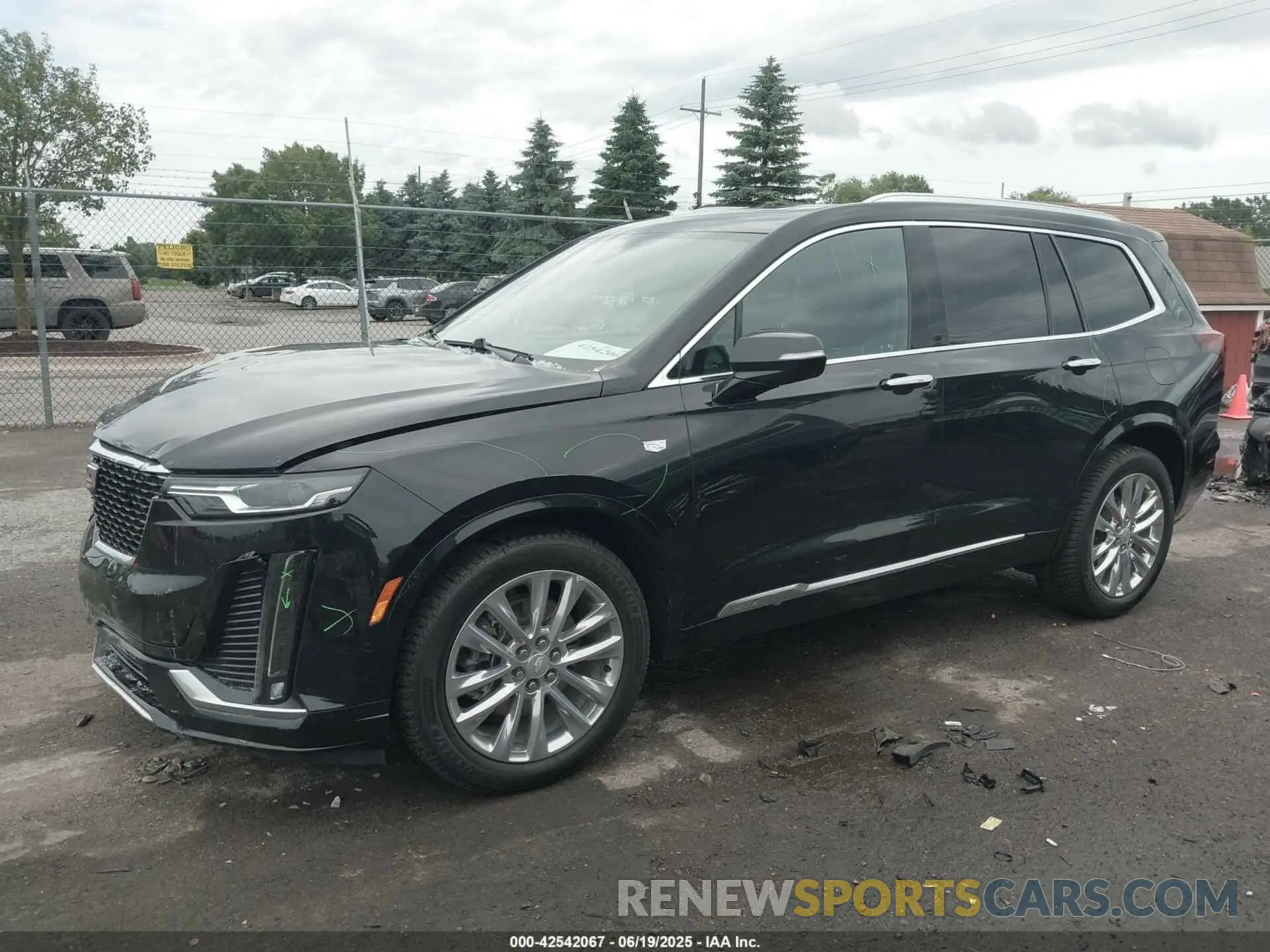 2 Photograph of a damaged car 1GYKPDRS6NZ156380 CADILLAC XT6 2022