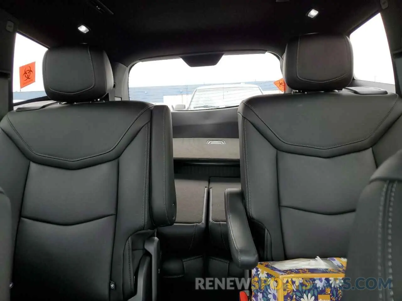 10 Photograph of a damaged car 1GYKPDRSXNZ161744 CADILLAC XT6 2022